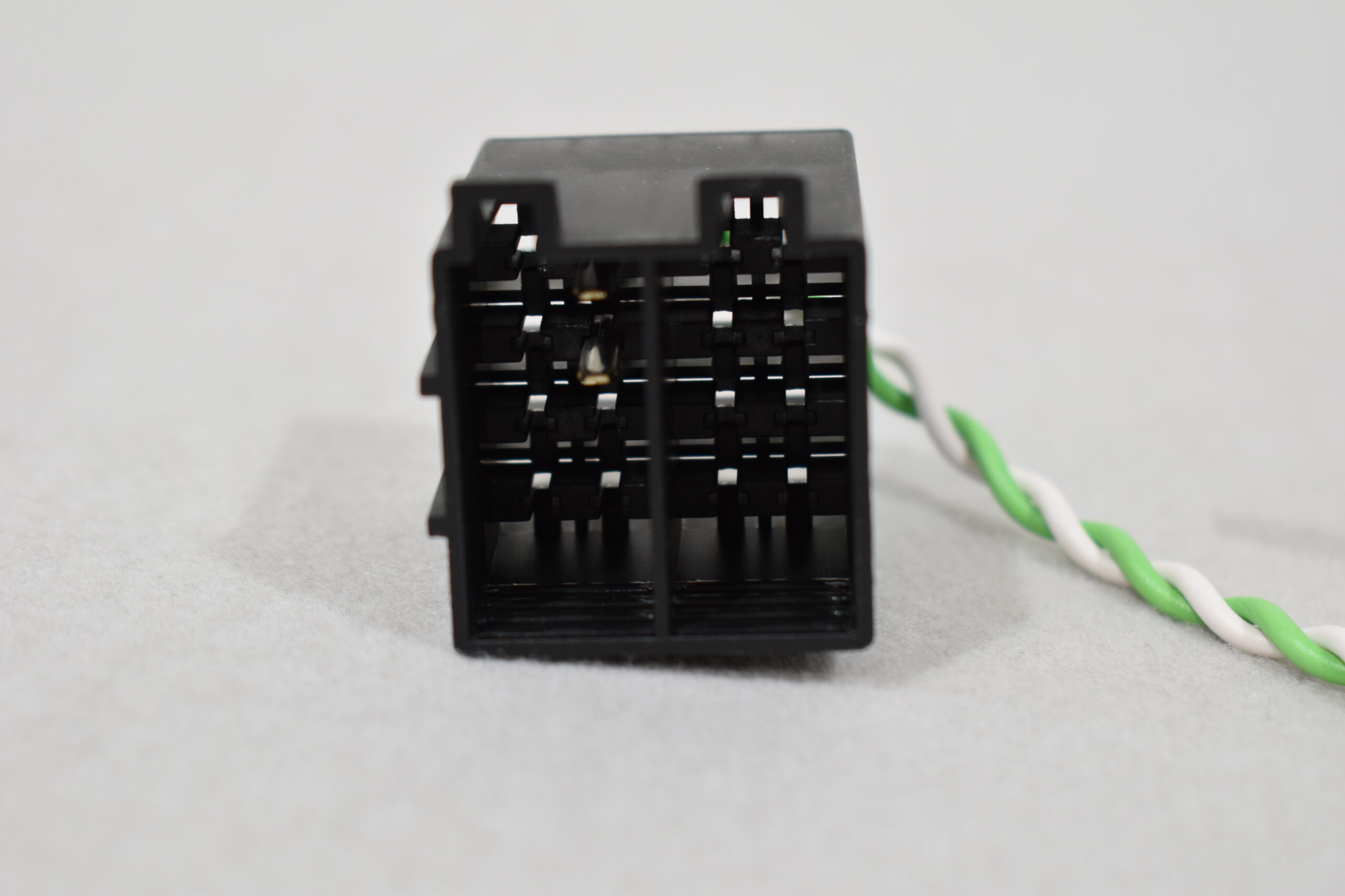 Alpine Iveco CAN-ISO Adapter – Bild 4