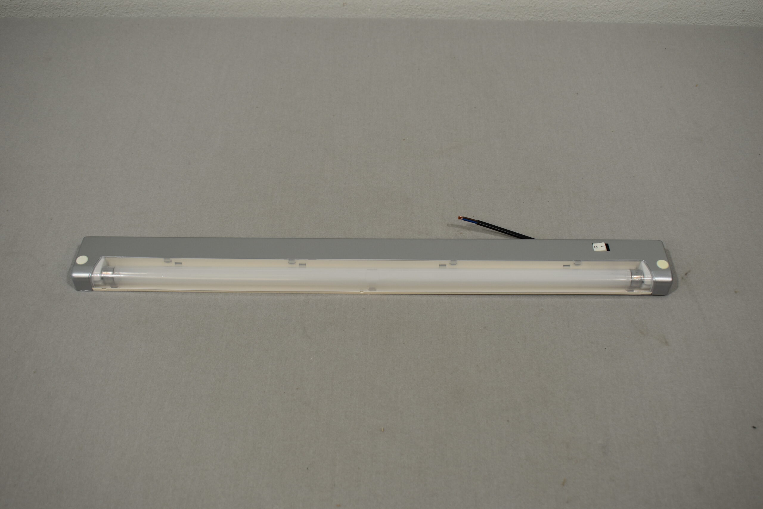 Caravan Leuchtstofflampe; 12 V – Bild 2