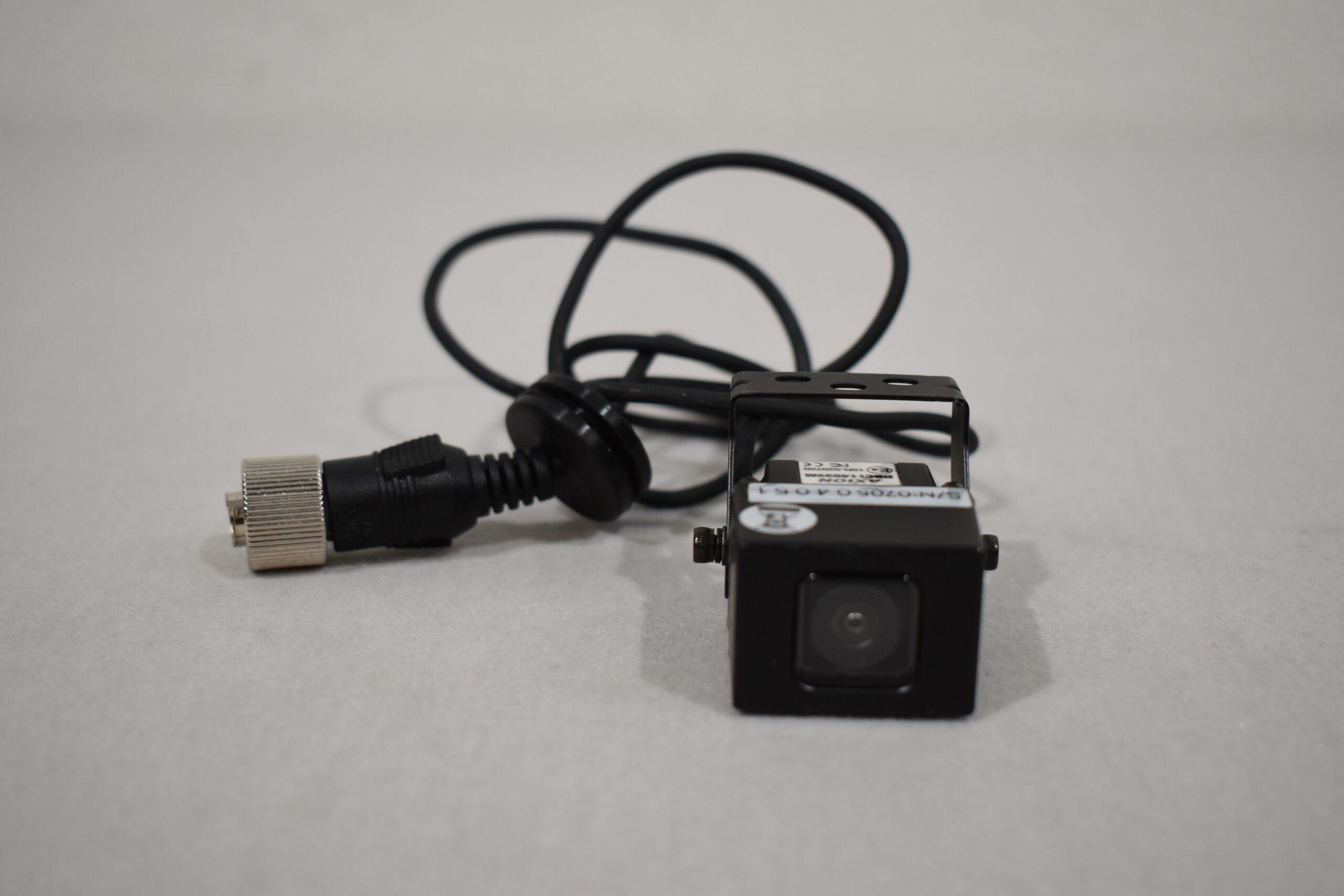 Axion DBC114039M Rückfahrkamera incl. 20 Meter Kabel und Halter – Bild 3