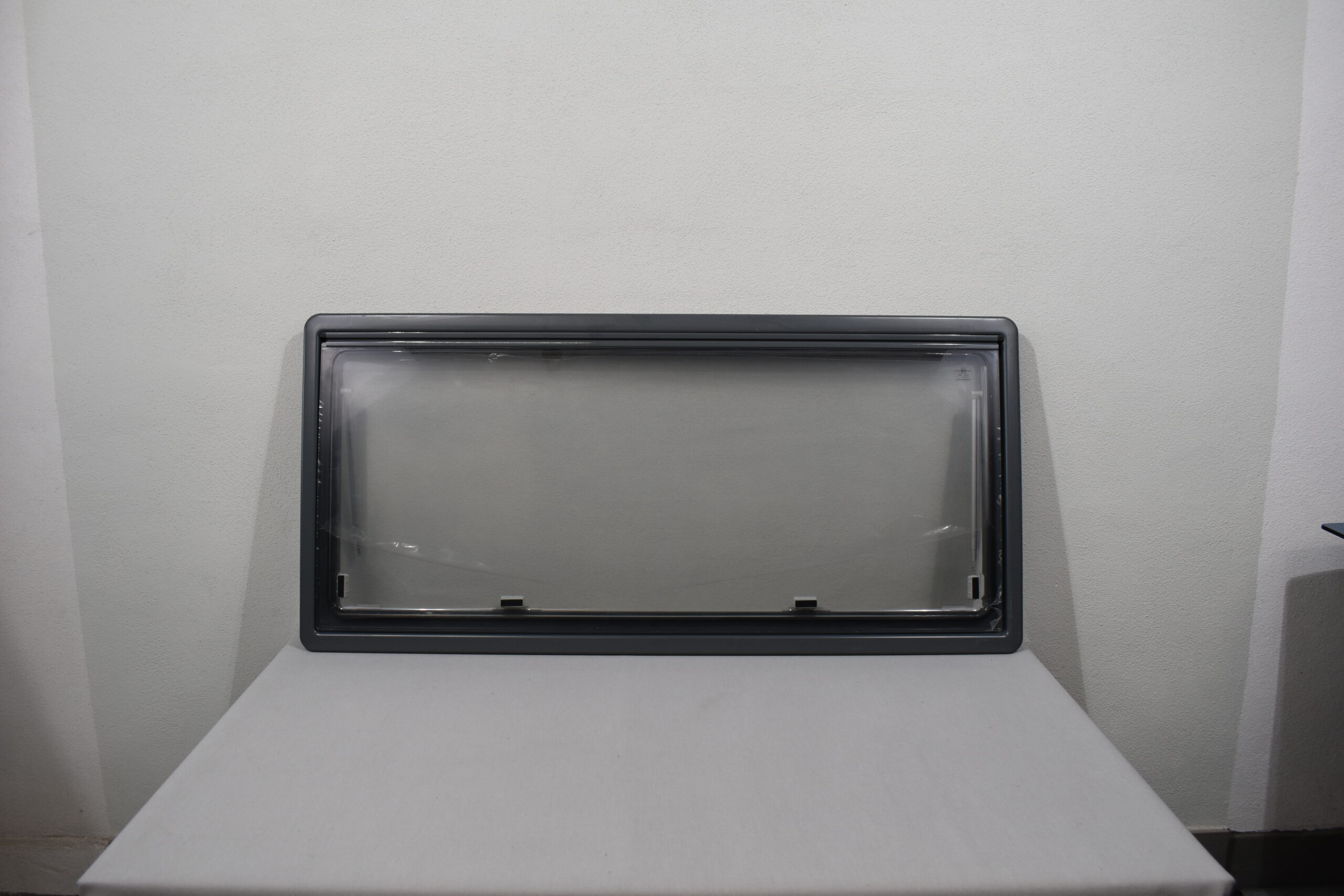 Seitz S4 Ausstellfenster 1300x600