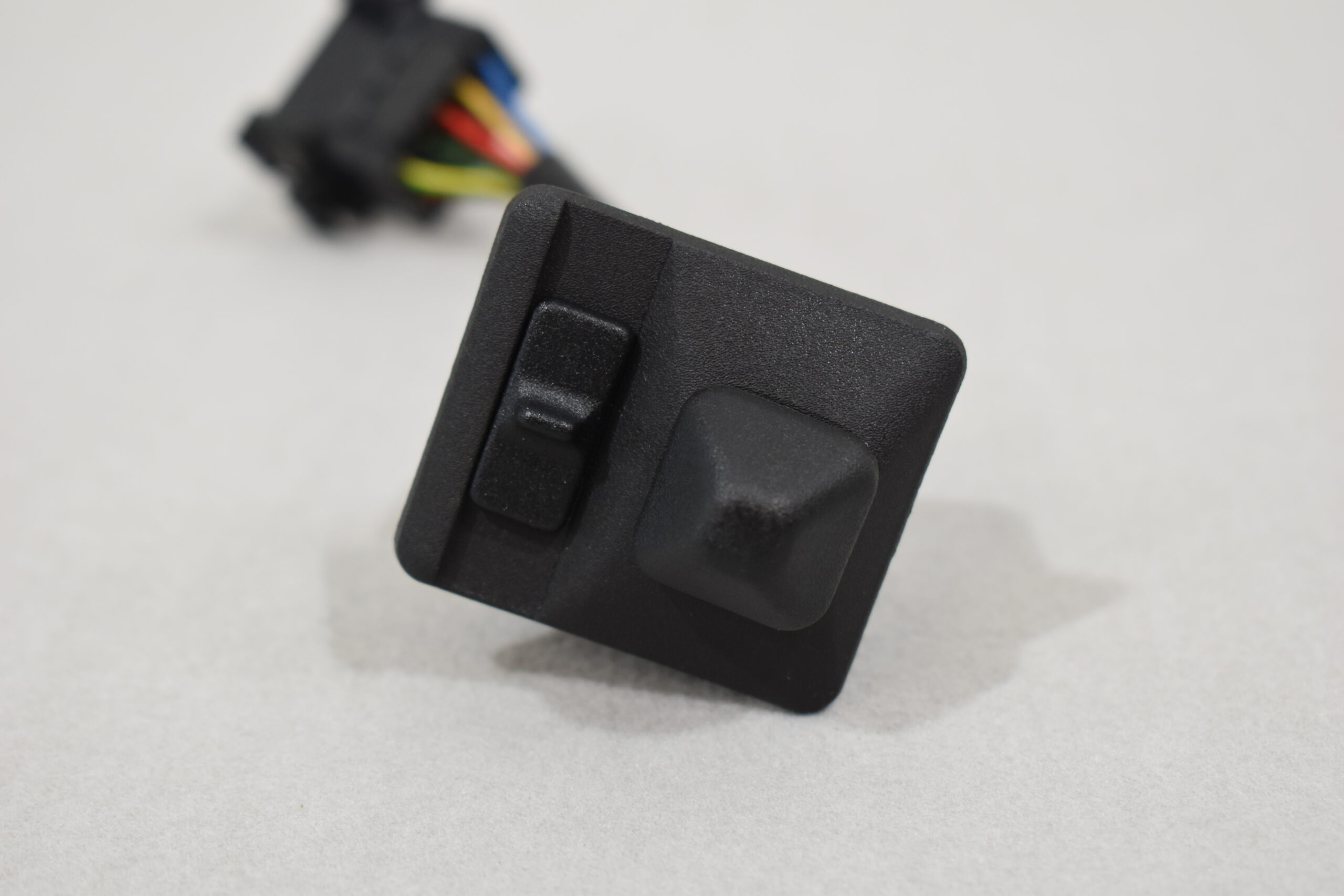 MAN Spiegelversteller / Schalter; 8125505-6247 – Bild 3