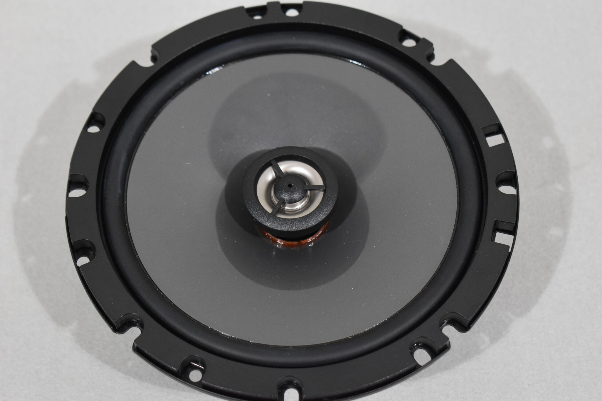 Einbaulautsprecher ohne Abdeckung – Bild 3