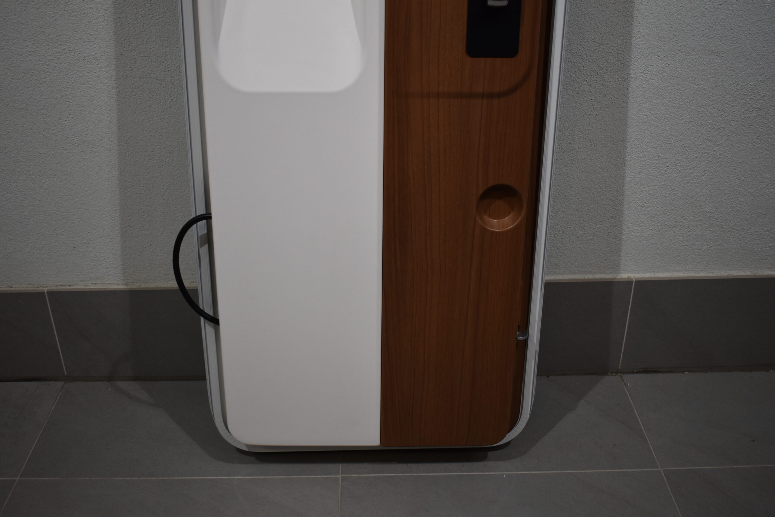 Arto Aufbautür 1810x600 mit Rahmen; weiß/schwarz – Bild 15