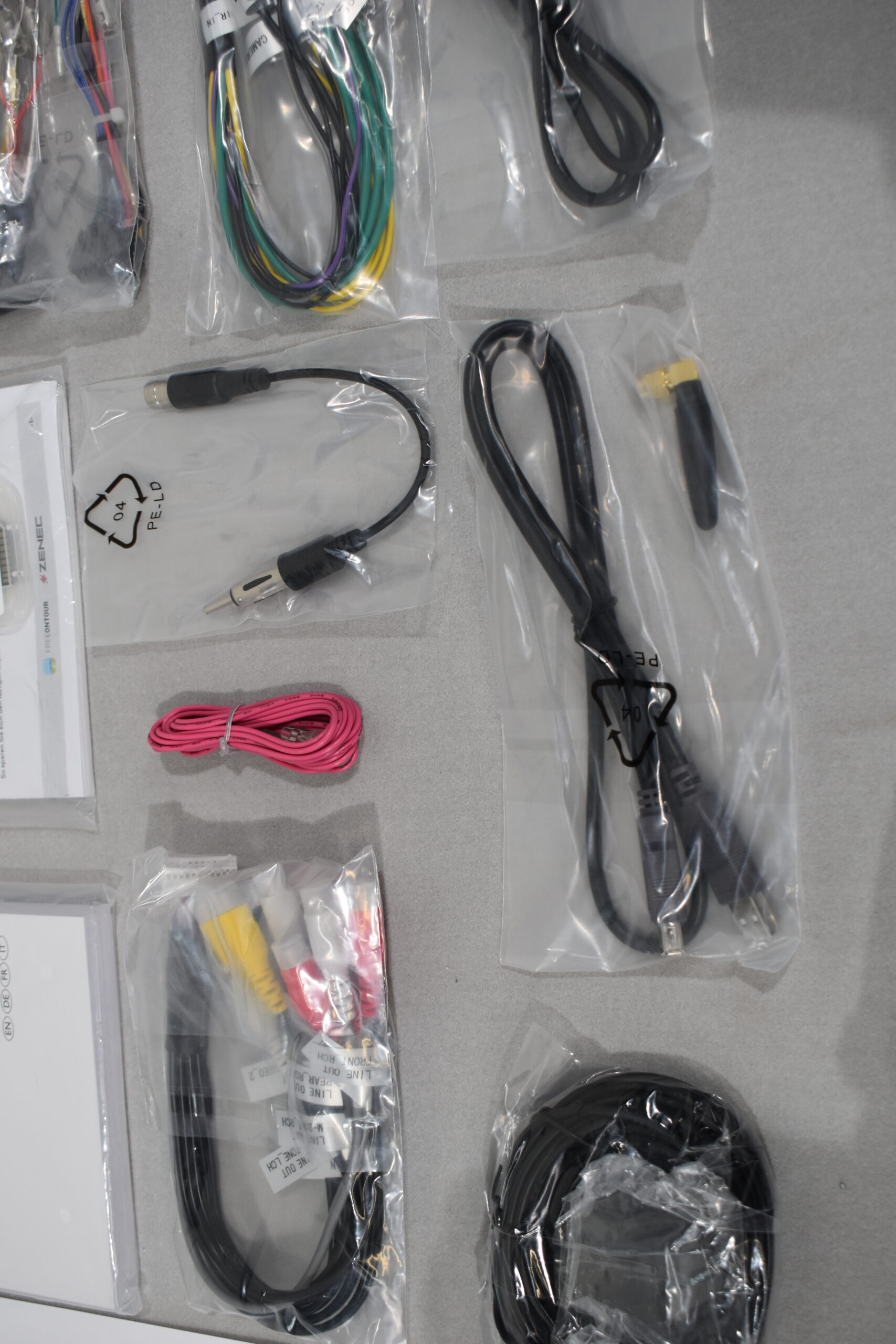 Zenec Navi Z-E3756; für Bastler – Bild 12