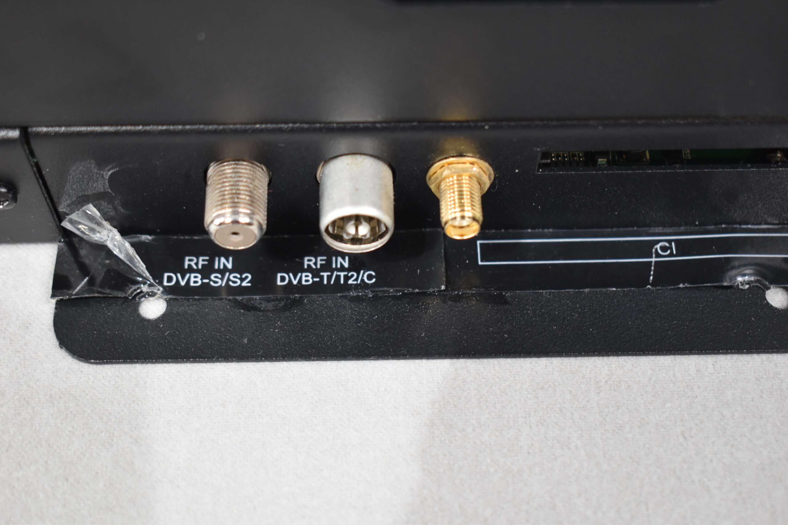 Alphatronics S-Box 32 BSBAI+ – Bild 6