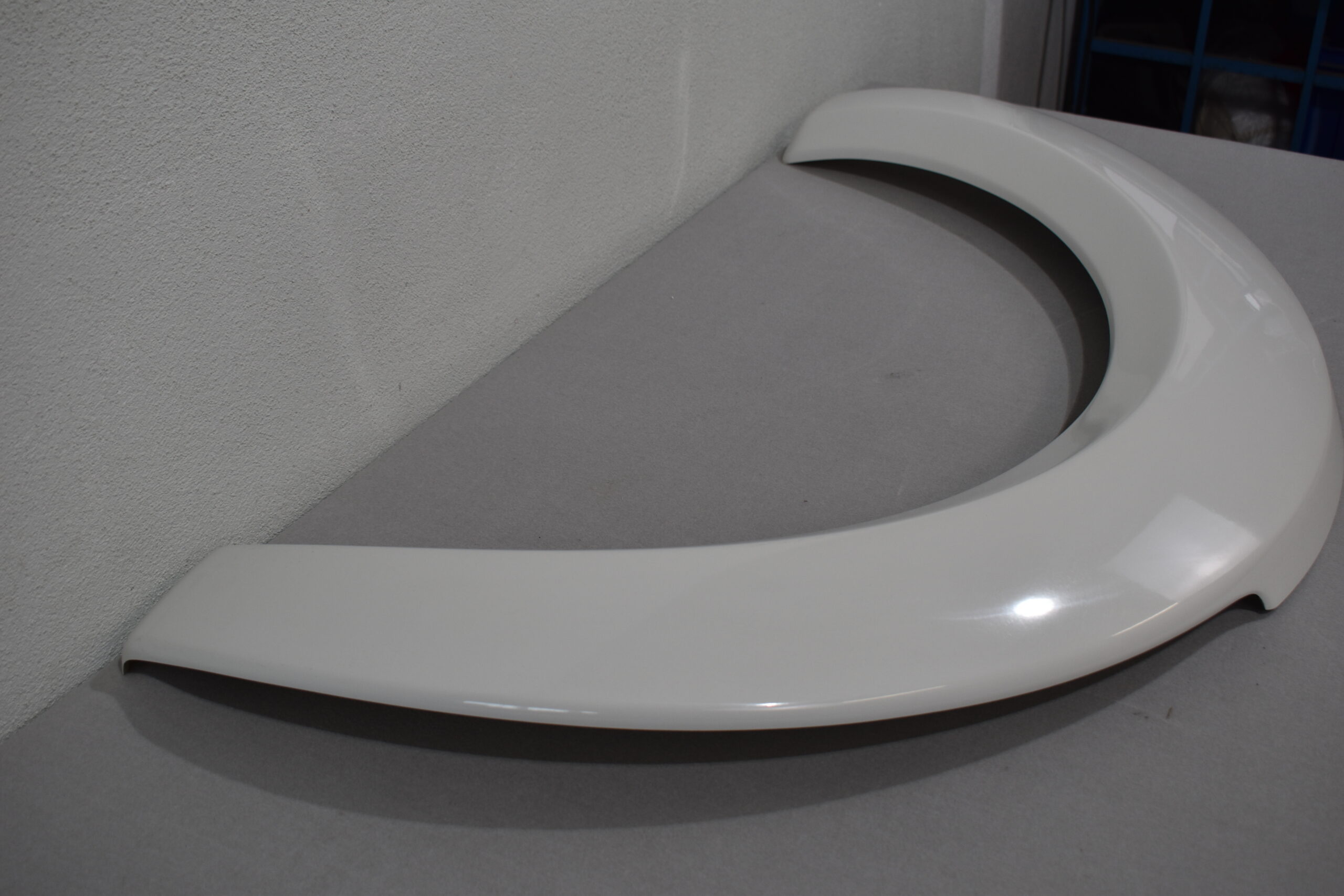 Niesmann und Bischoff Radlauf Clou; vorne rechts – Bild 10