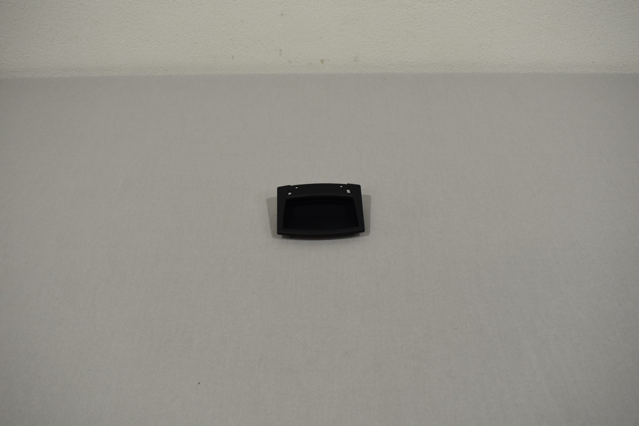 Elesa Griffmulde; schwarz