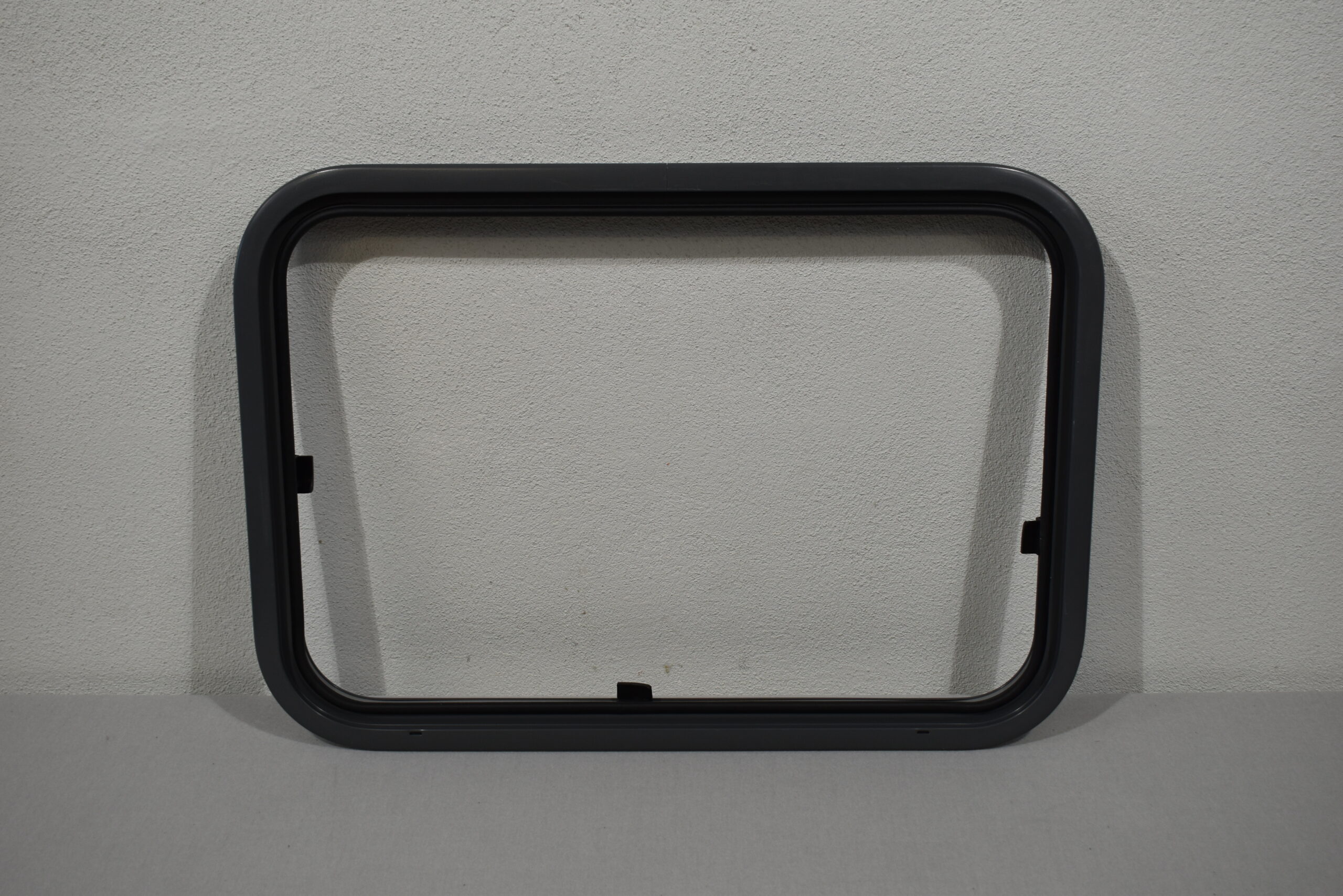 Dometic S7 Z Außenrahmen 650x450mm; grau – Bild 2