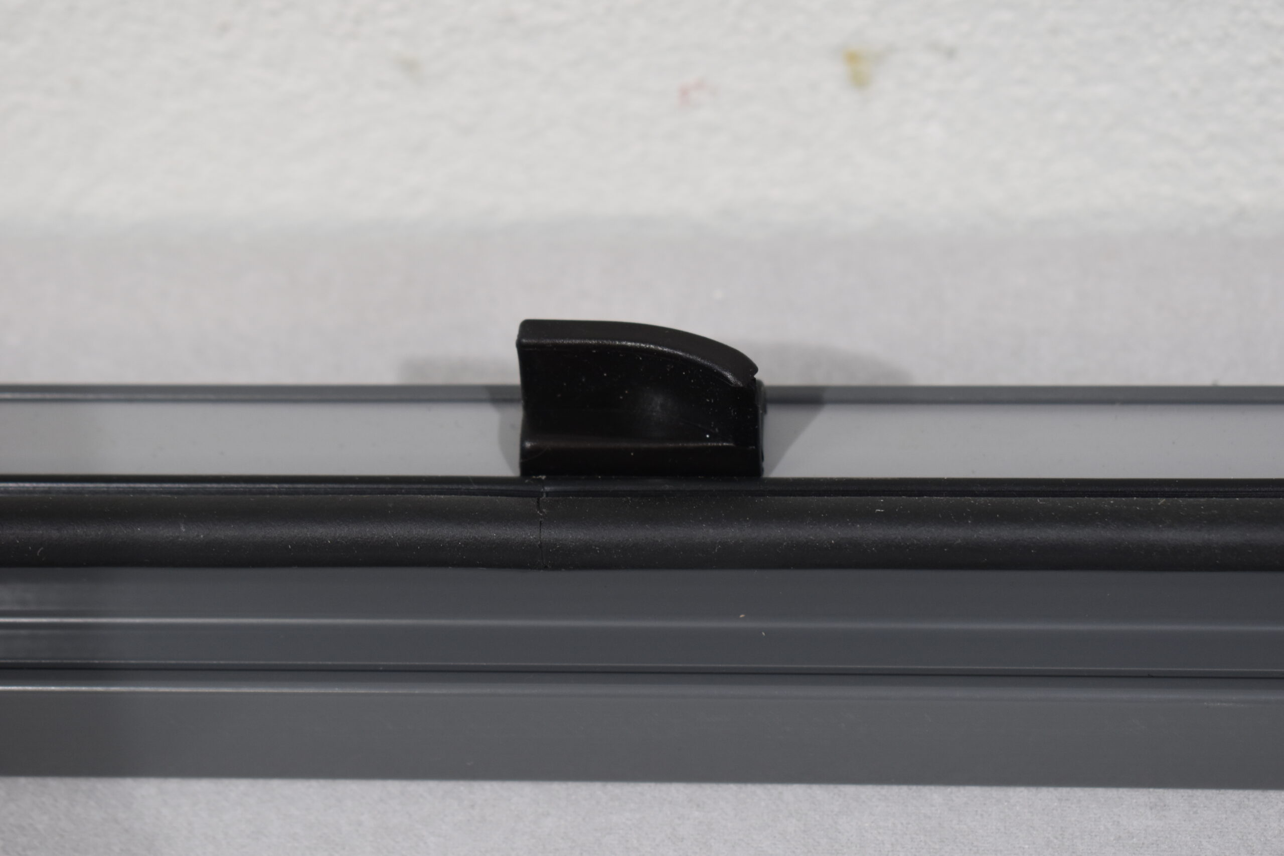 Dometic S7 Z Außenrahmen 650x450mm; grau – Bild 4