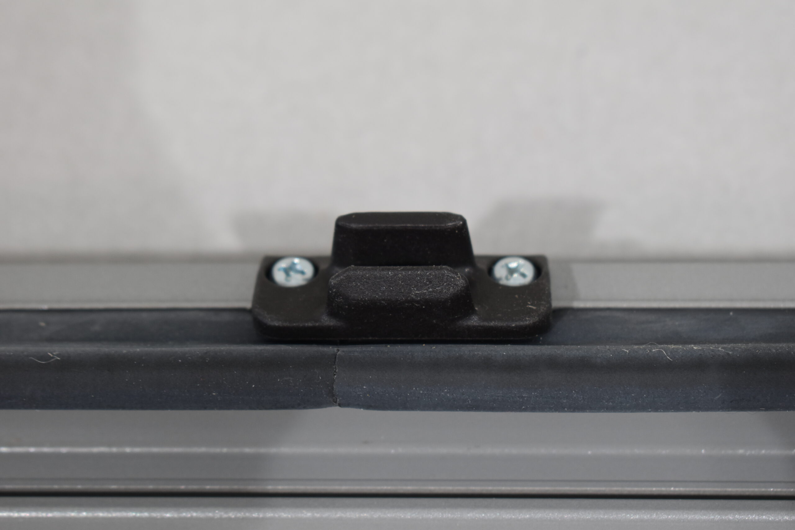 Dometic S7 P Außenrahmen 1000x600mm; hell grau – Bild 4