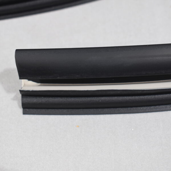 Alternative view of Polyplastic Dichtprofil Classic 5m