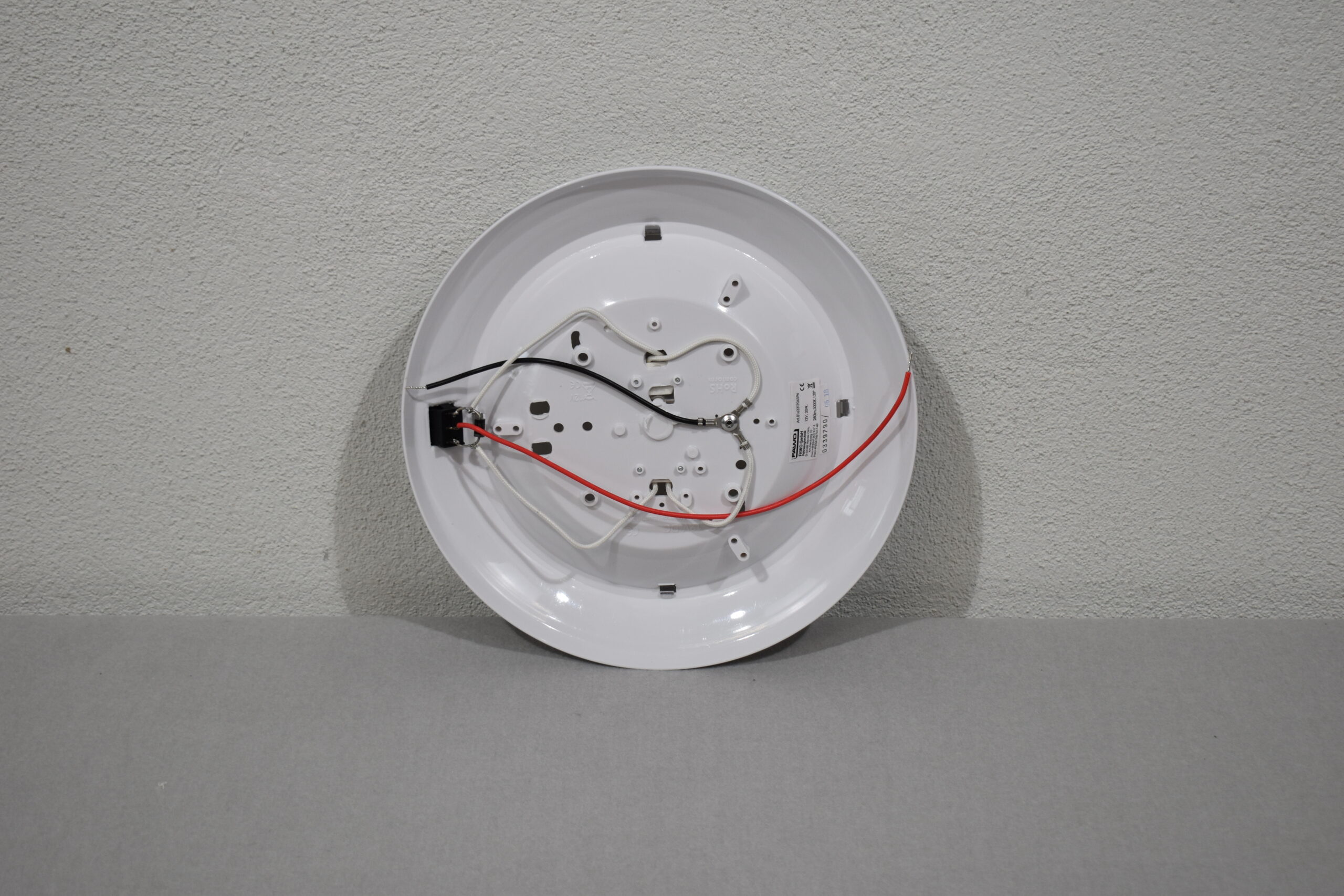 Fawo LED Deckenleuchte rund mit Schalter – Bild 4