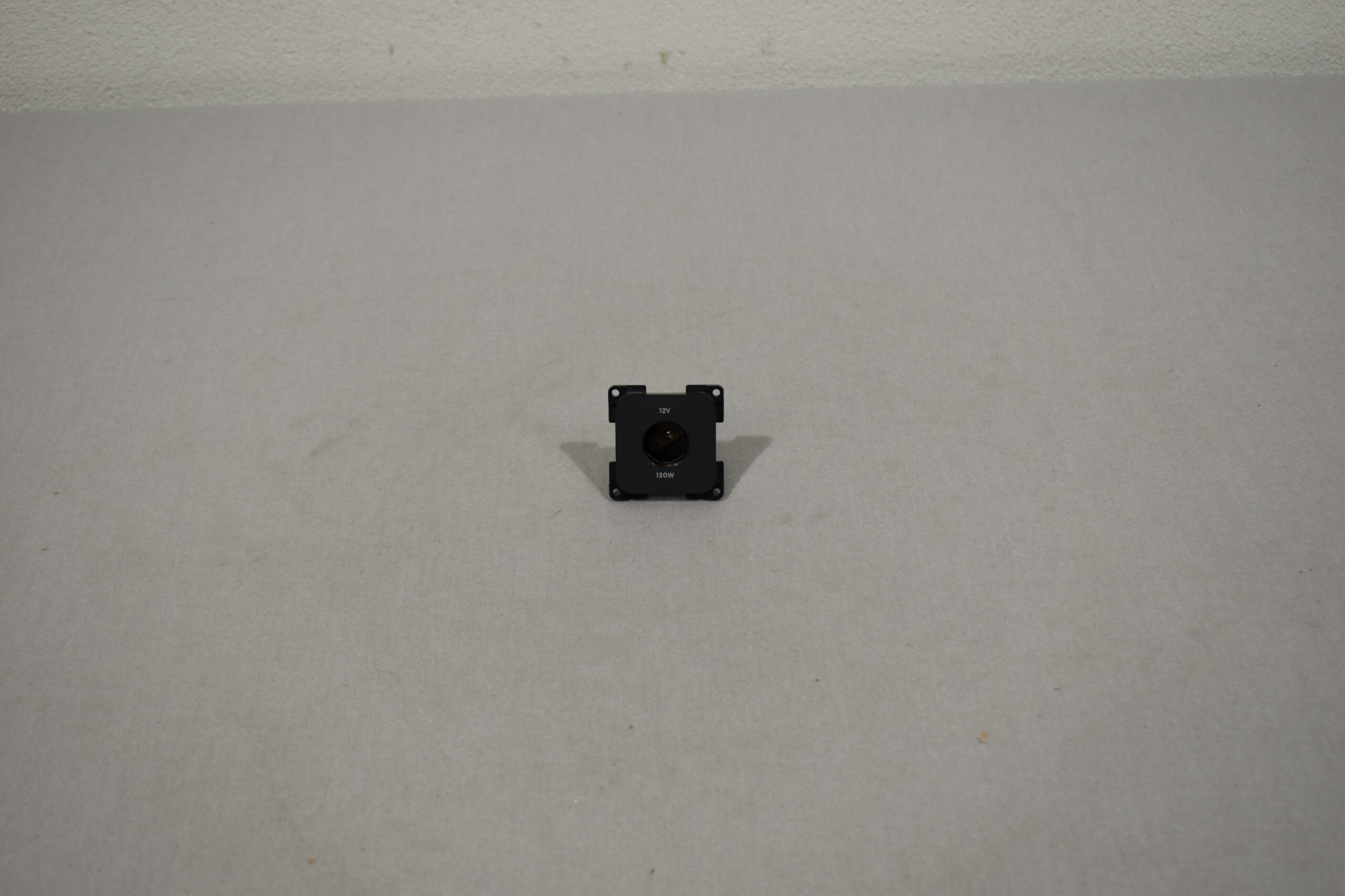 CBE Buchse / Steckdose für Zigarettenanzünder