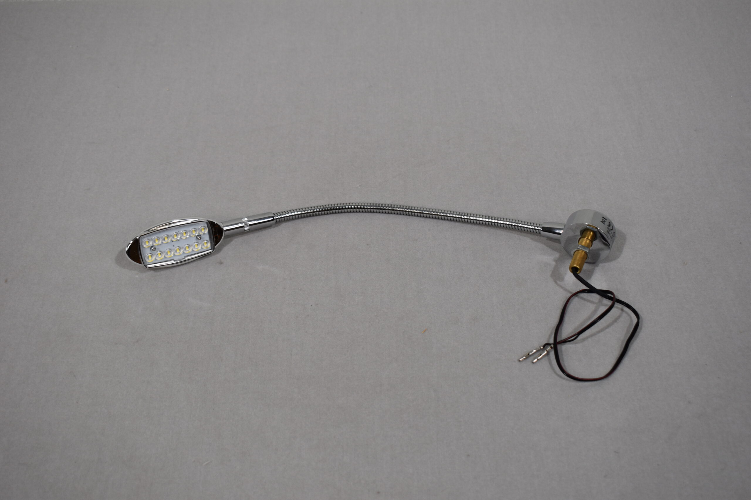 LED Lese-Bettlampe BOA IV L87.02.CW; 8V – Bild 2