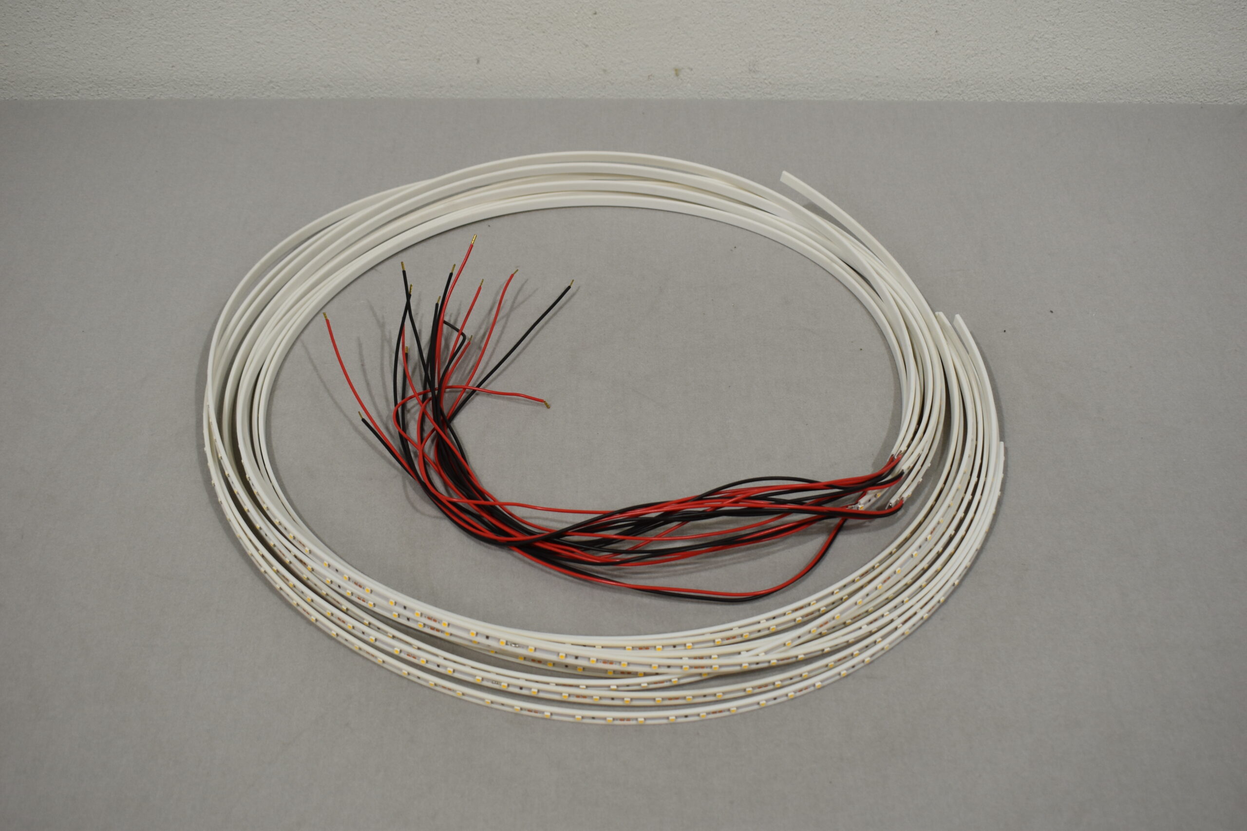 LED Flexband-Set mit Schutzprofil; 1680mm – Bild 2