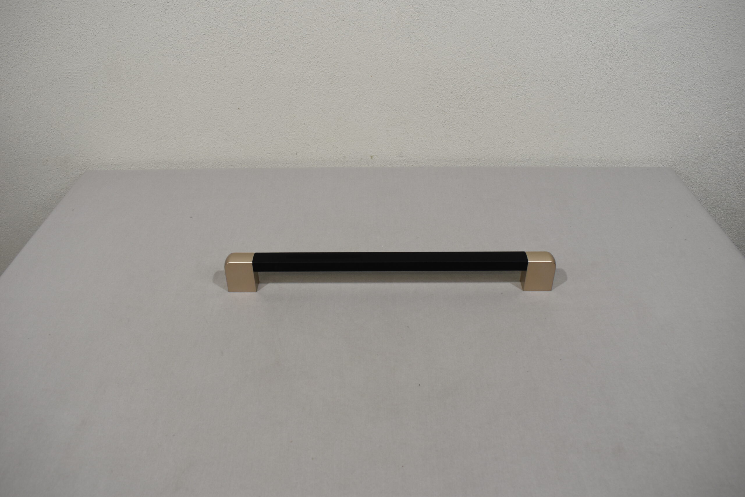 Niesmann+Bischoff Türeinstiegs-Griff; 560mm