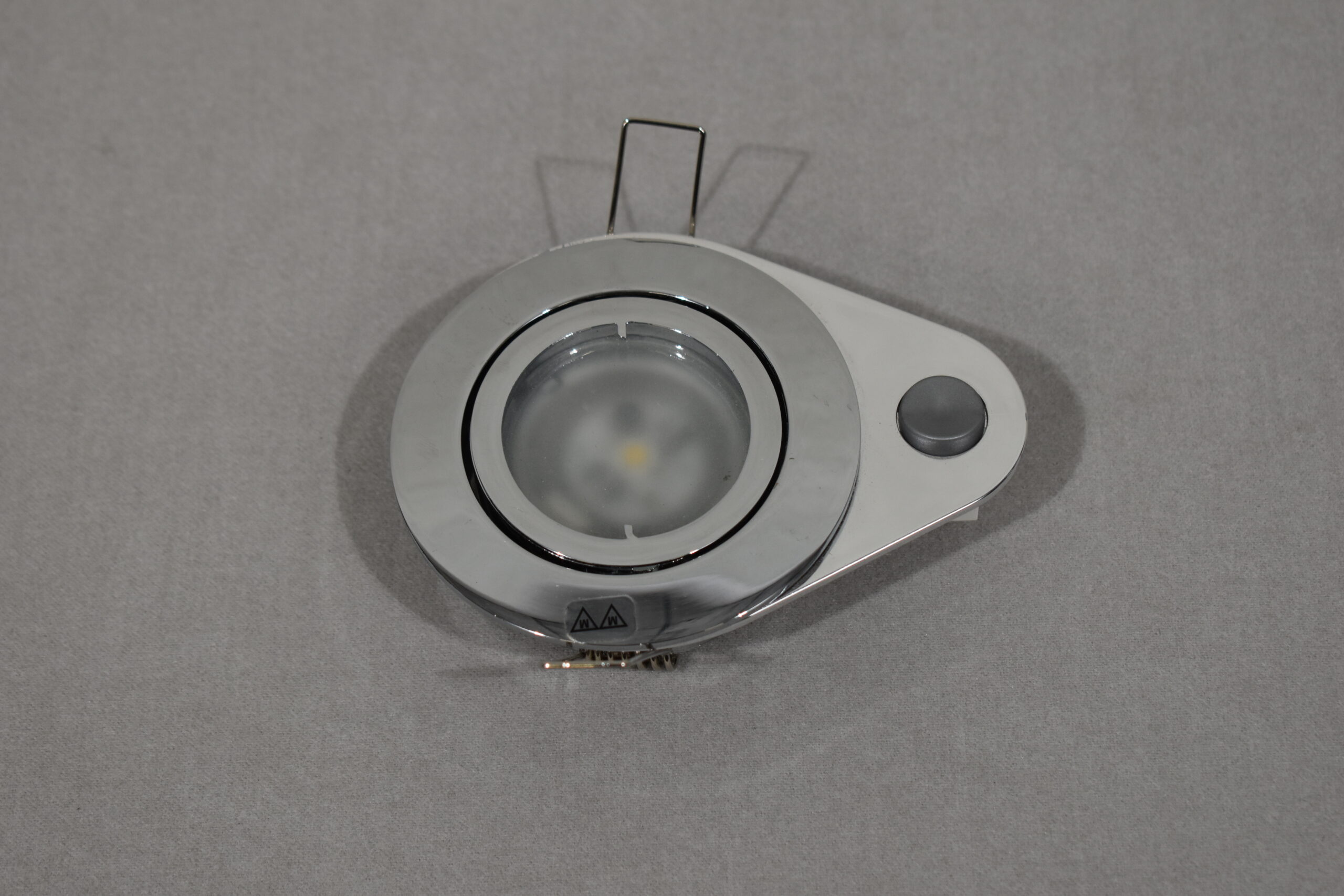Einbaustrahler mit Schalter – Bild 2