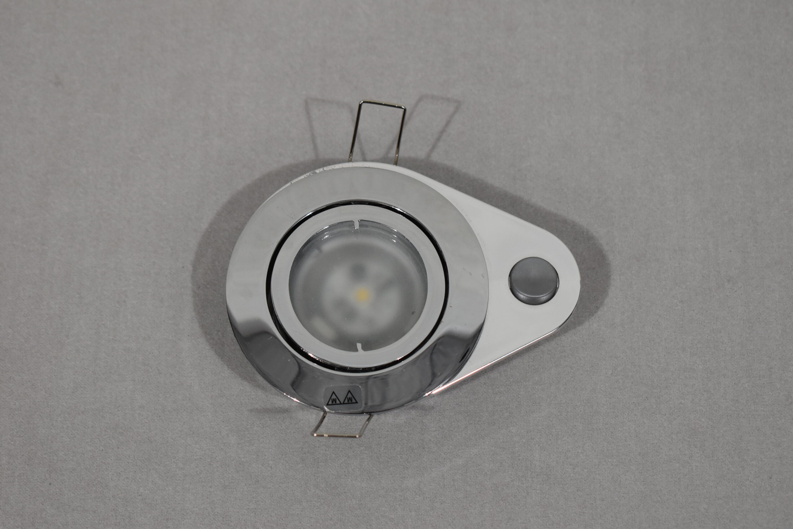 Einbaustrahler mit Schalter – Bild 3