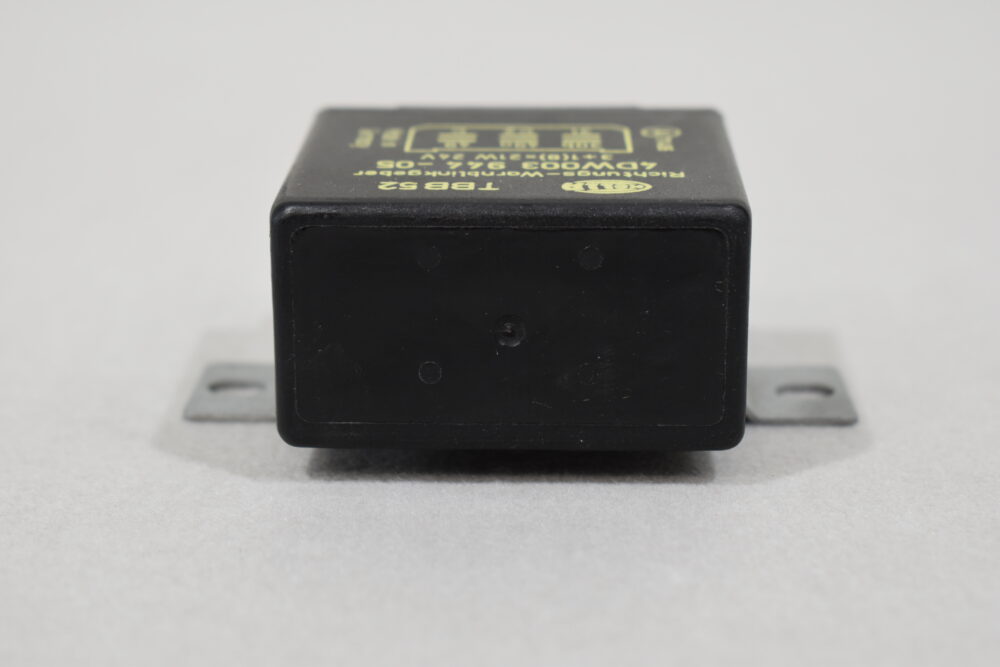 Hella Richtungs-Warnblinkgeber; 4DW003 944-051 – Bild 6