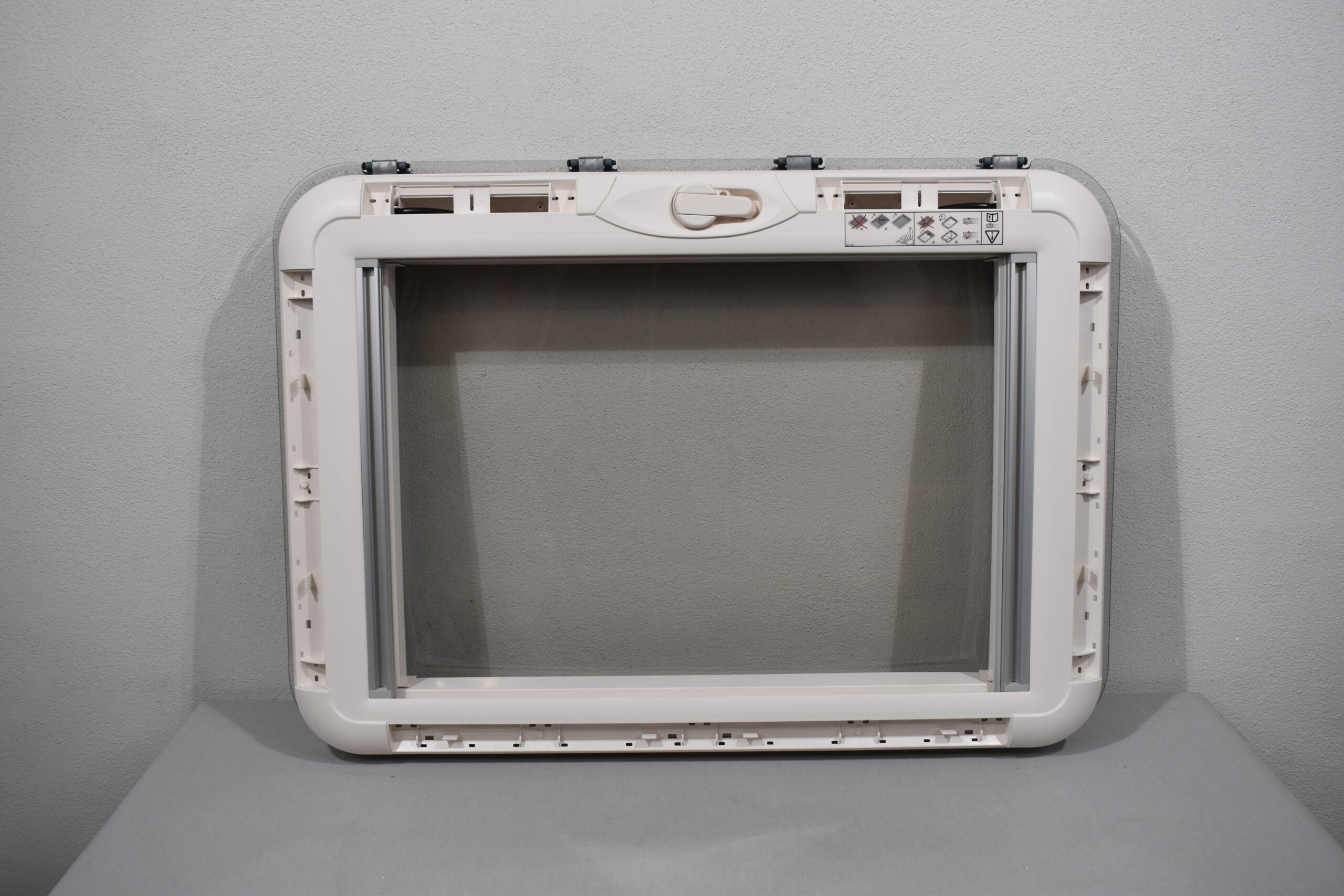 Dometic Dachhaube 1050x742mm – Bild 5