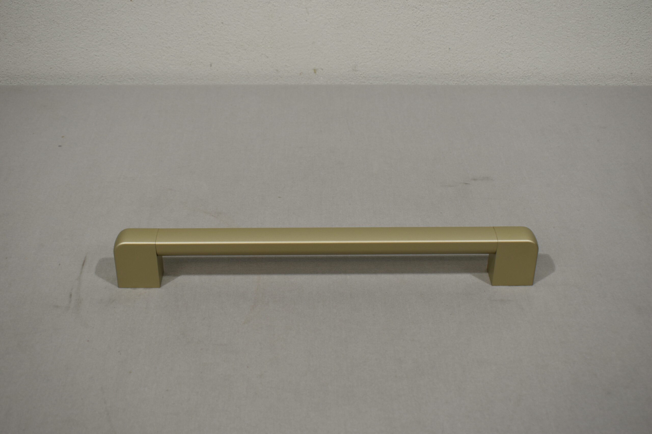 Niesmann und Bischoff Türeinstiegs-Griff; Gold – Bild 2