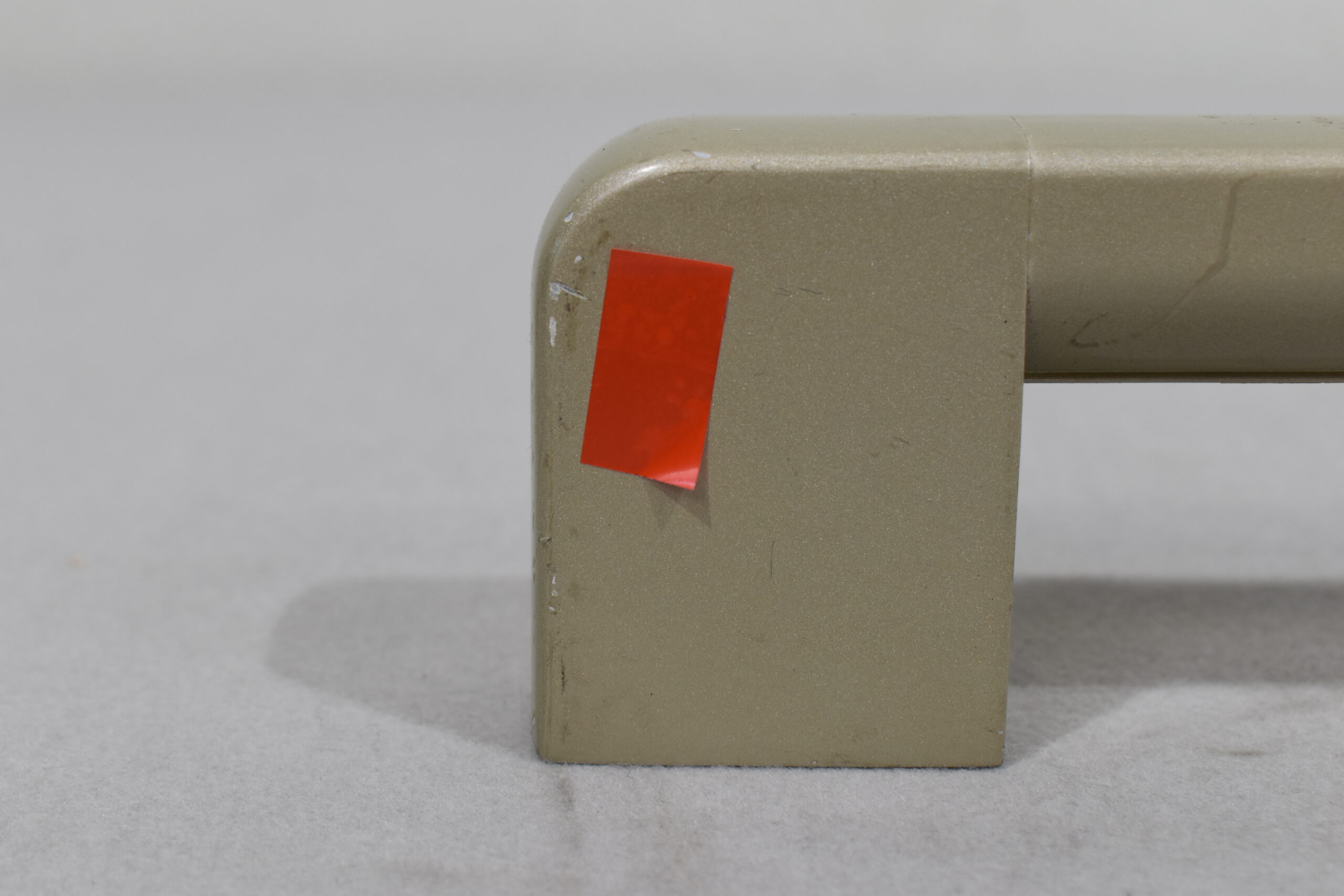 Niesmann und Bischoff Türeinstiegs-Griff mit Licht; Gold – Bild 9