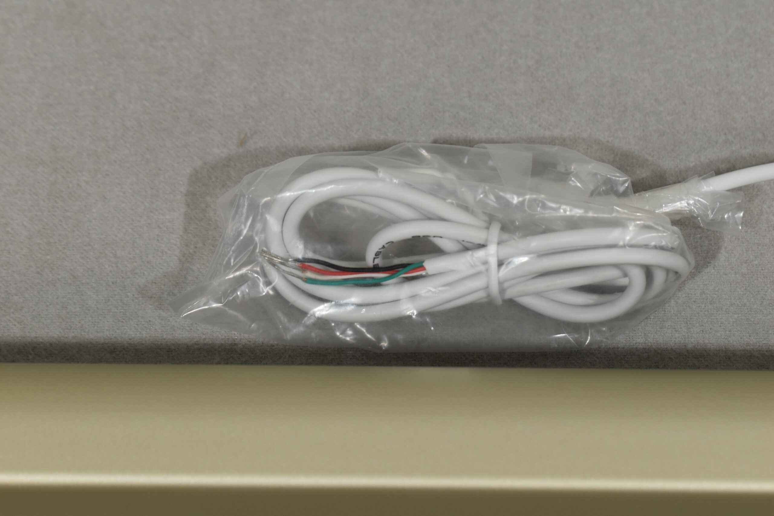 Niesmann und Bischoff Türeinstiegs-Griff; Gold; 65x30x480mm – Bild 6