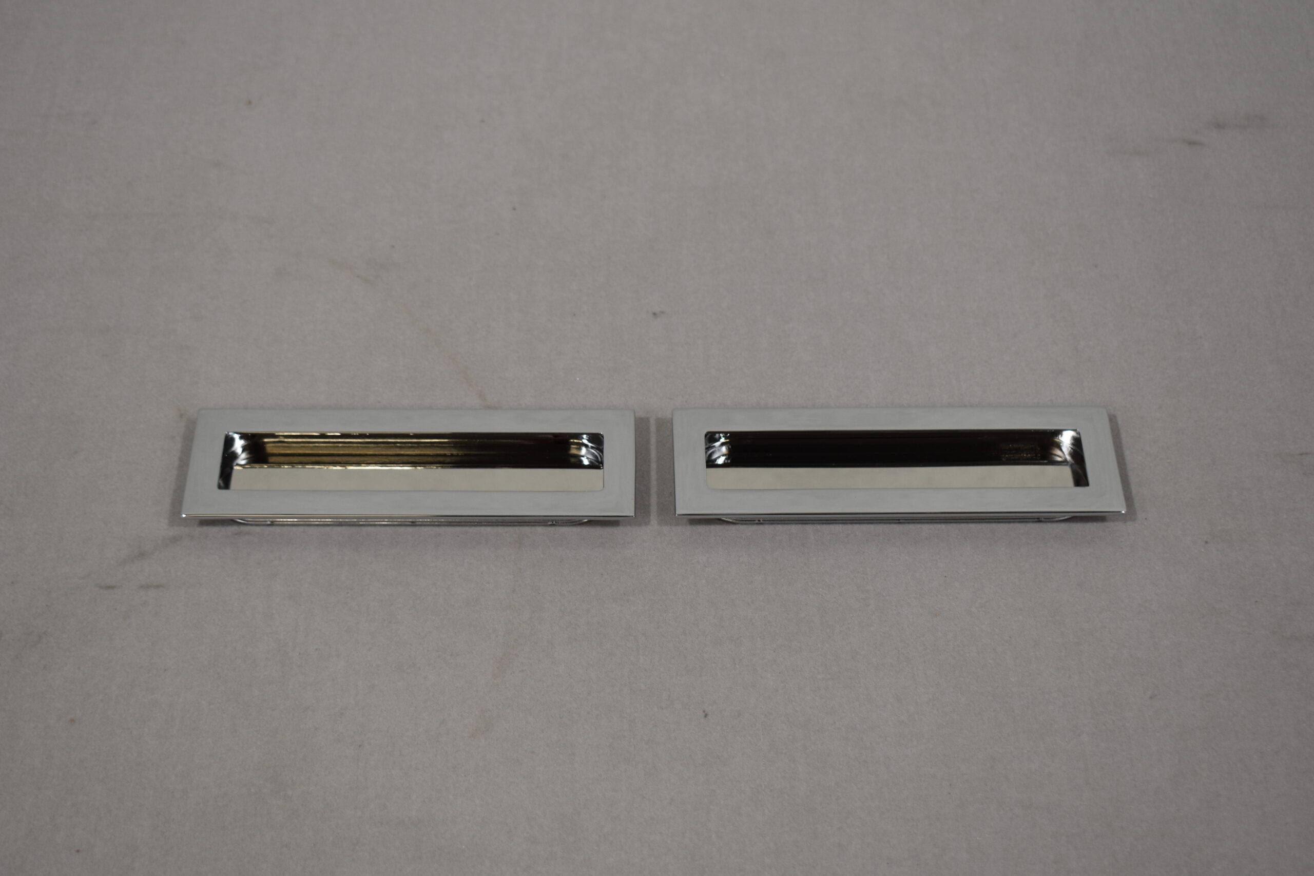 Griffmulde-Paar; chrom – Bild 2