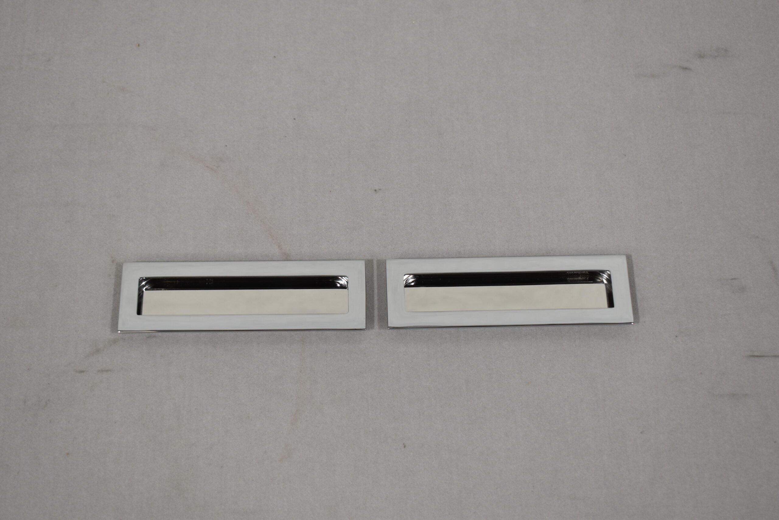 Griffmulde-Paar; chrom – Bild 3