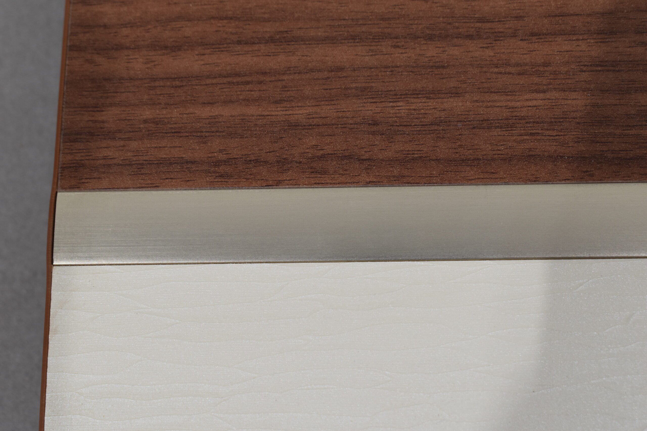 Möbelklappe gebogen; braun-weiß; 420x731mm – Bild 5