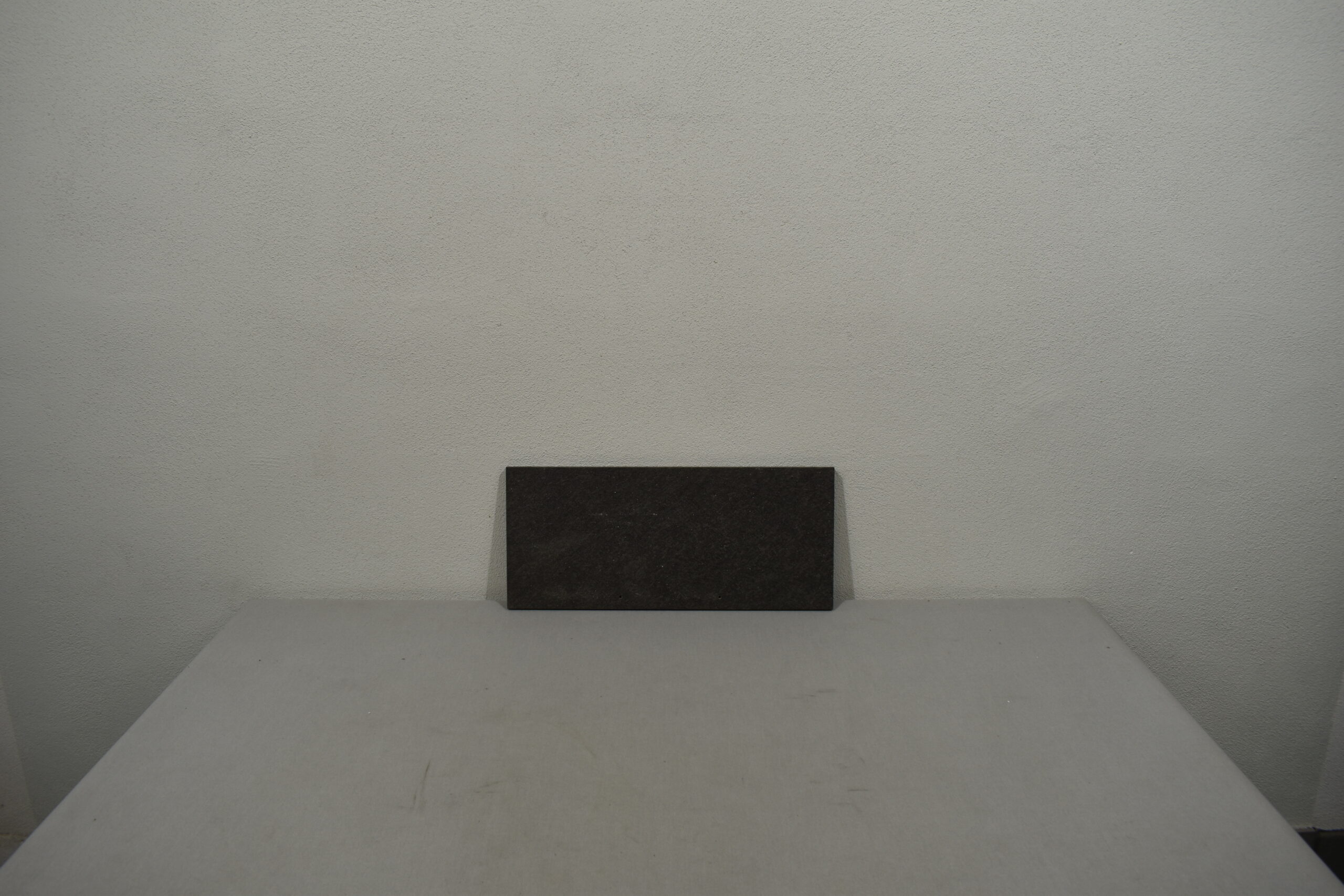 Niesmann und Bischoff Möbelklappe / Dekorplatte; Anthrazit; 230x525mm