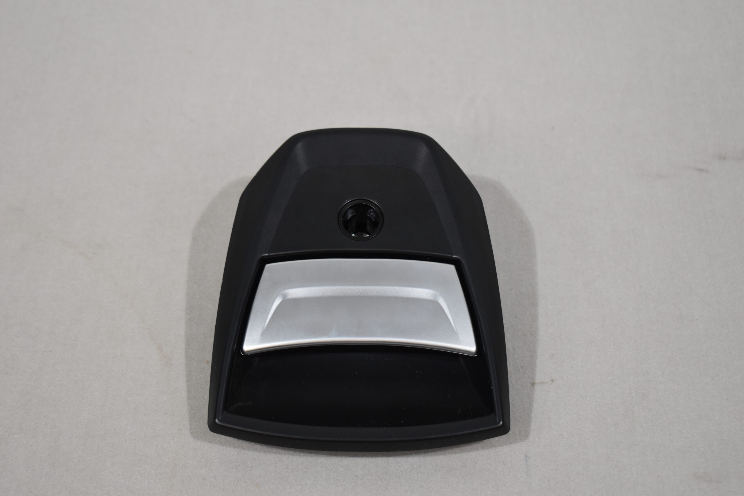 Außengriff für Aufbautür; Knaus Tabbert; schwarz/silber – Bild 4
