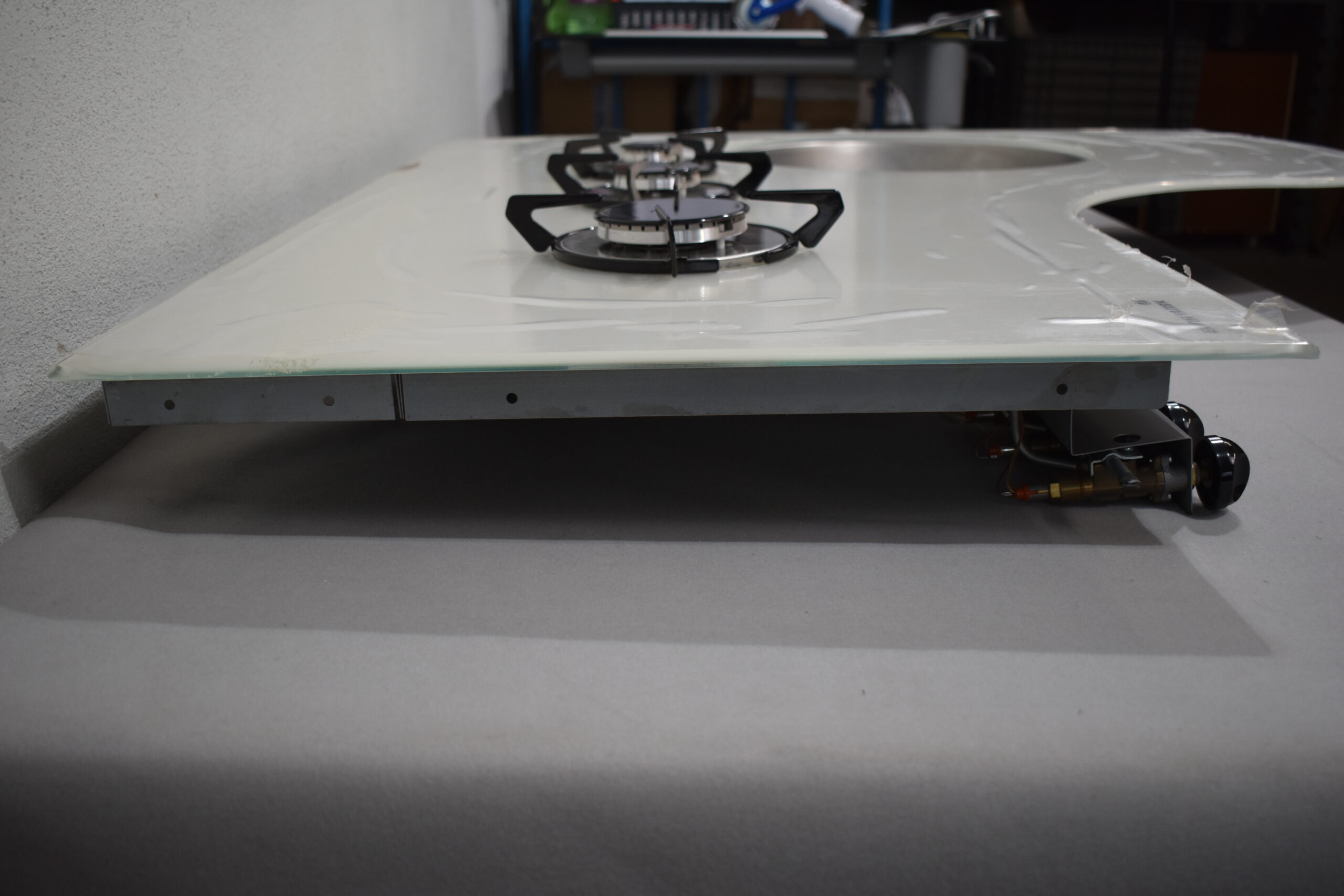 Thetford Herd-Spülkombi Arbeitsplatte; Eura Mobil – Bild 8