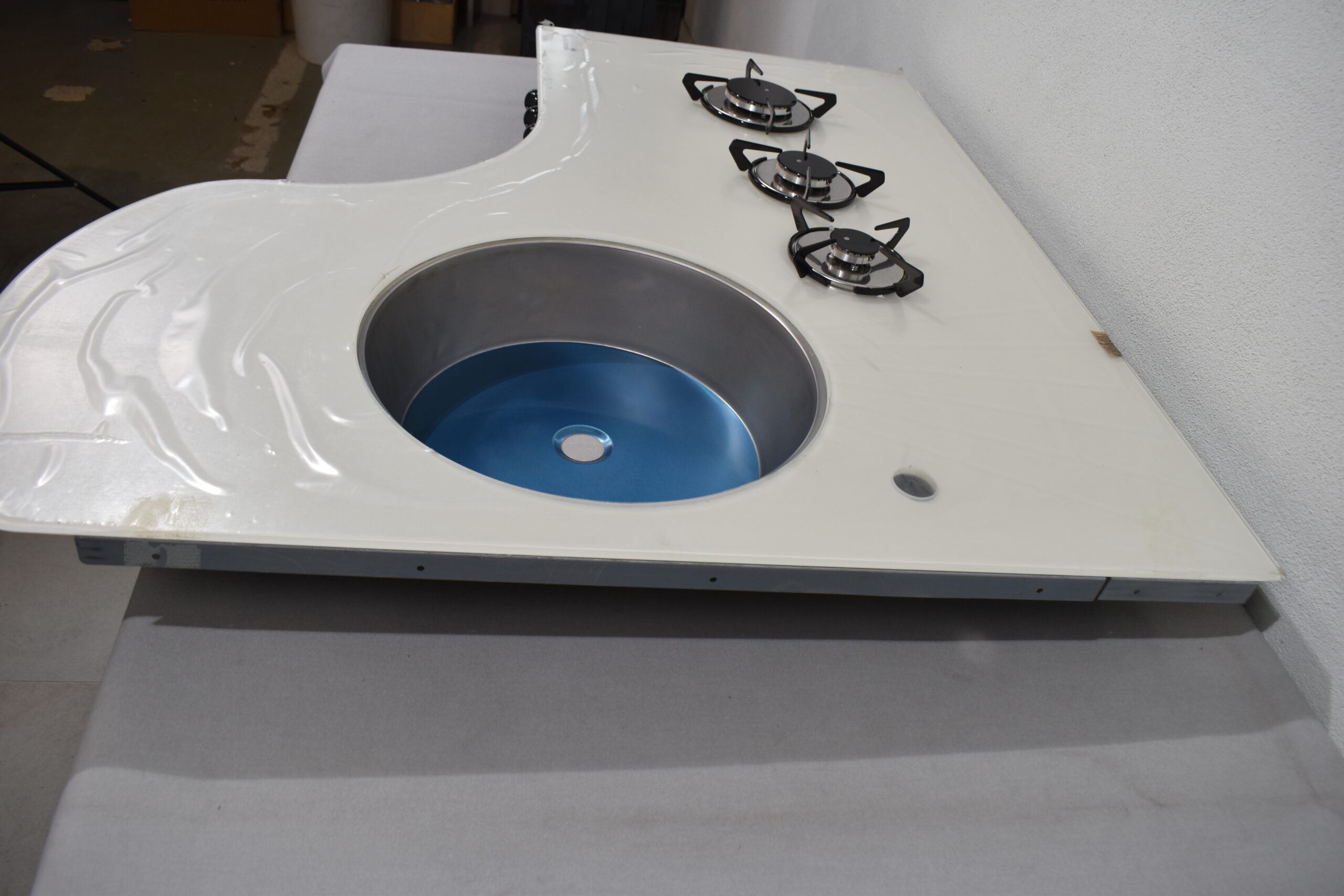 Thetford Herd-Spülkombi Arbeitsplatte; Eura Mobil – Bild 9