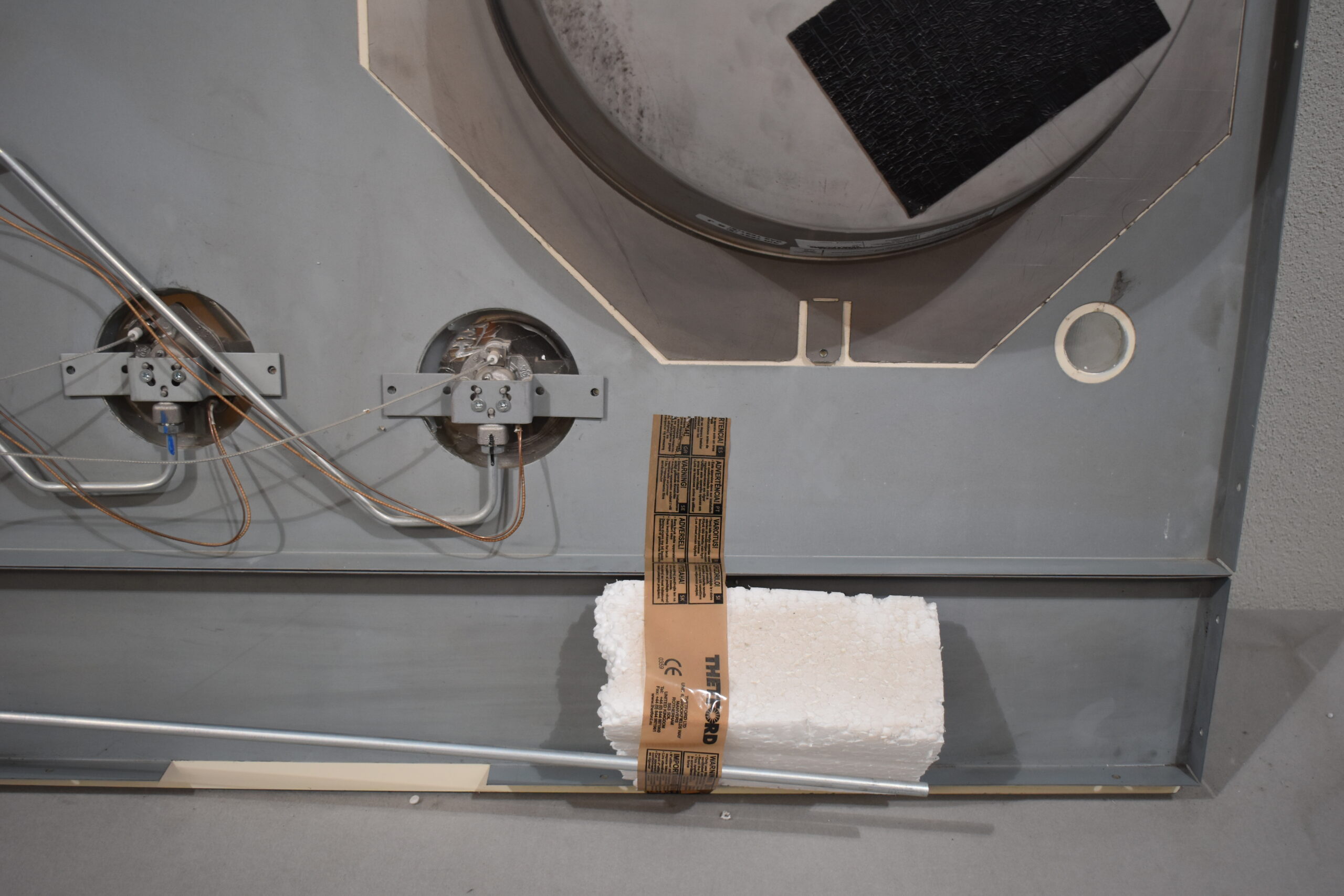 Thetford Herd-Spülkombi Arbeitsplatte; Eura Mobil – Bild 13