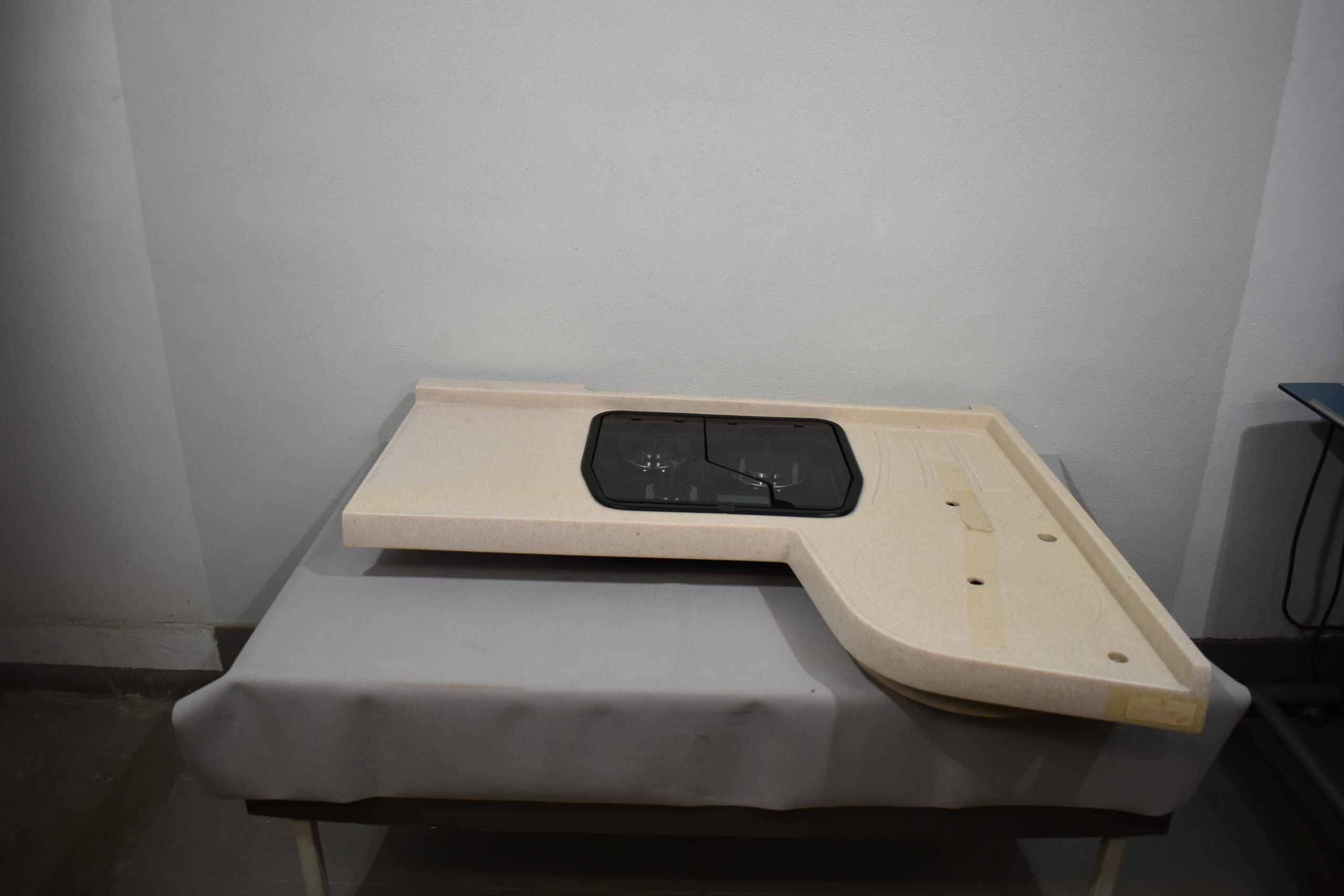 Niesmann und Bischoff Küchenplatte mit Thetford Gaskocher