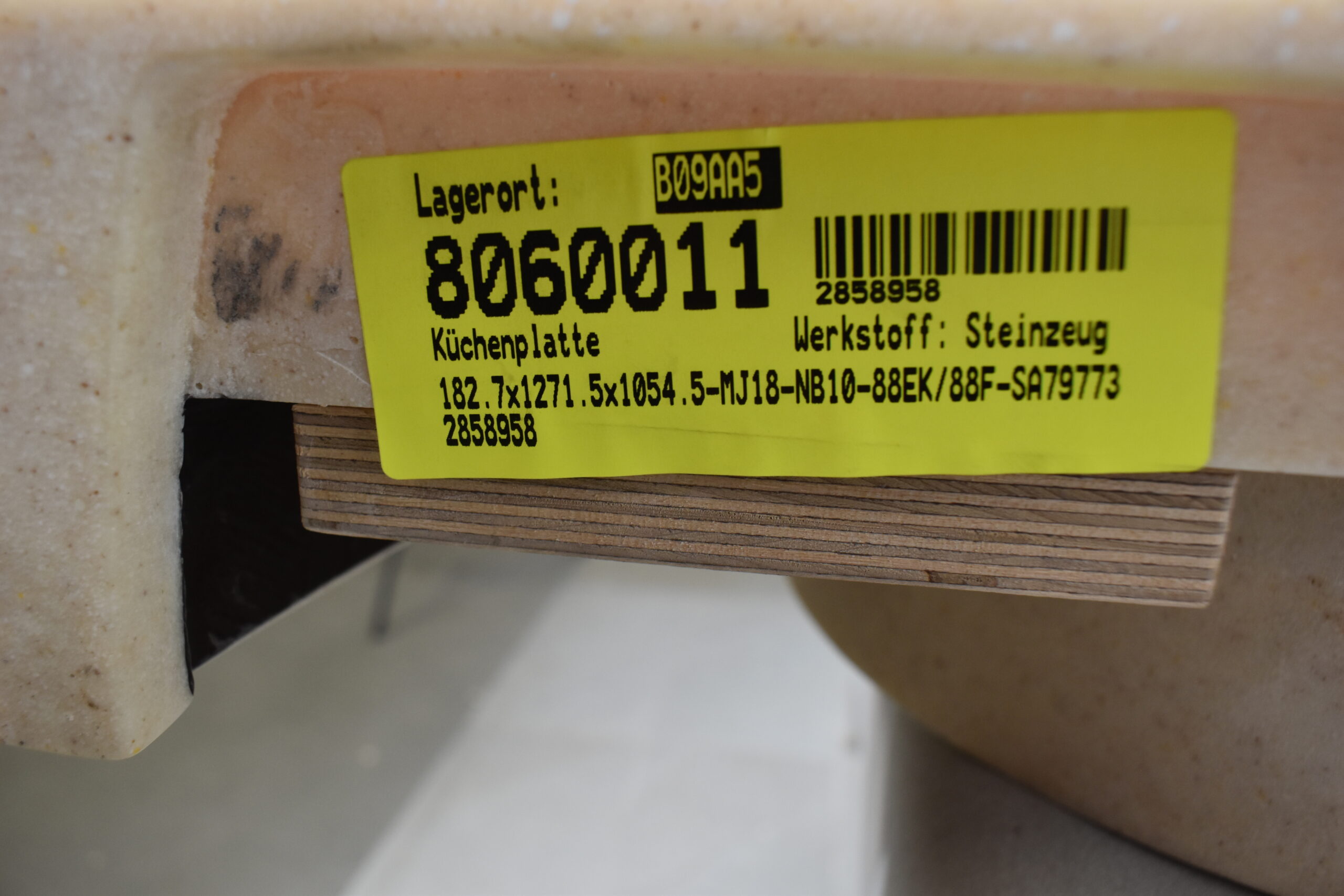 Niesmann und Bischoff Küchenplatte mit Thetford Gaskocher – Bild 15