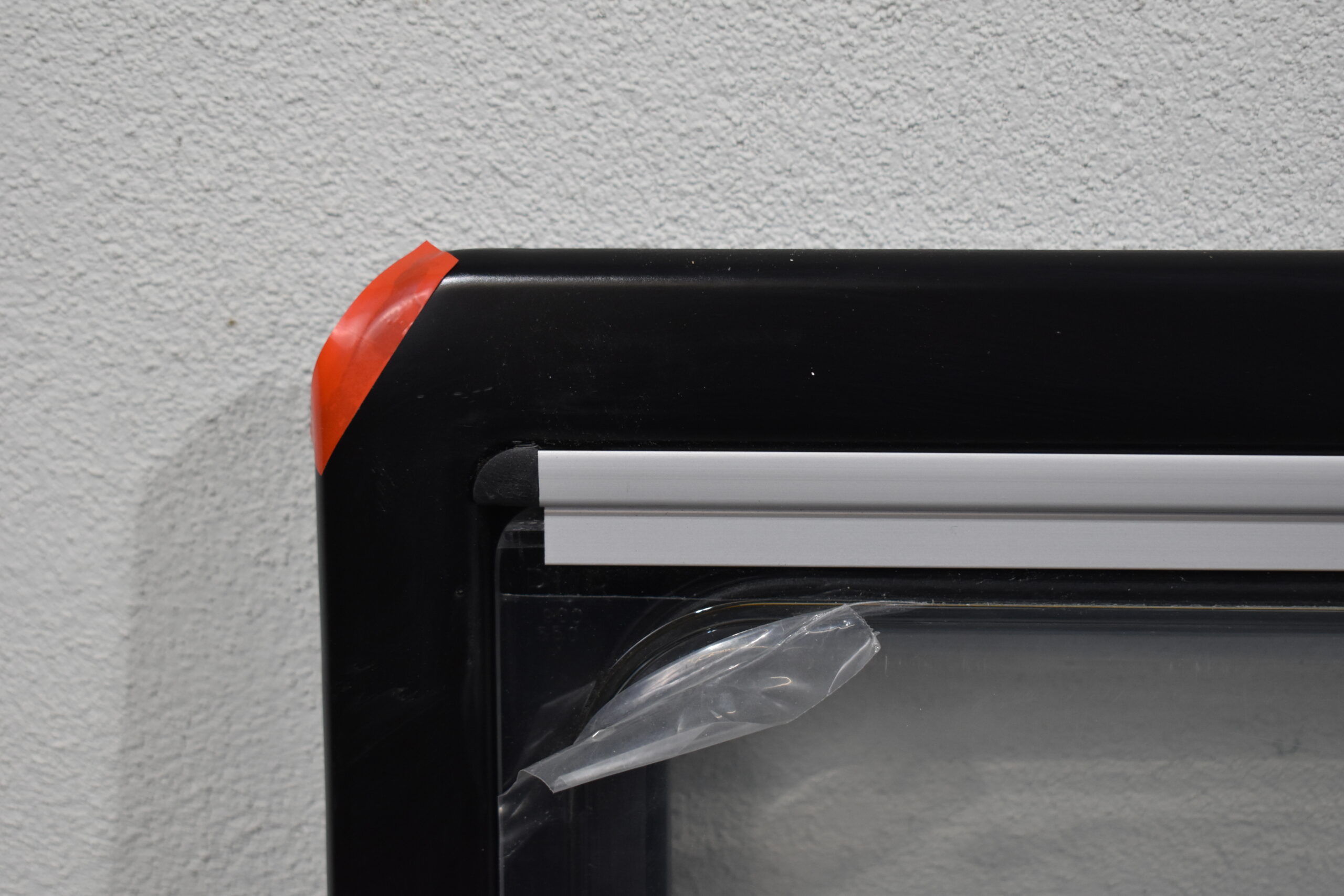 Dometic S4 Ausstellfenster; 900x550mm – Bild 5