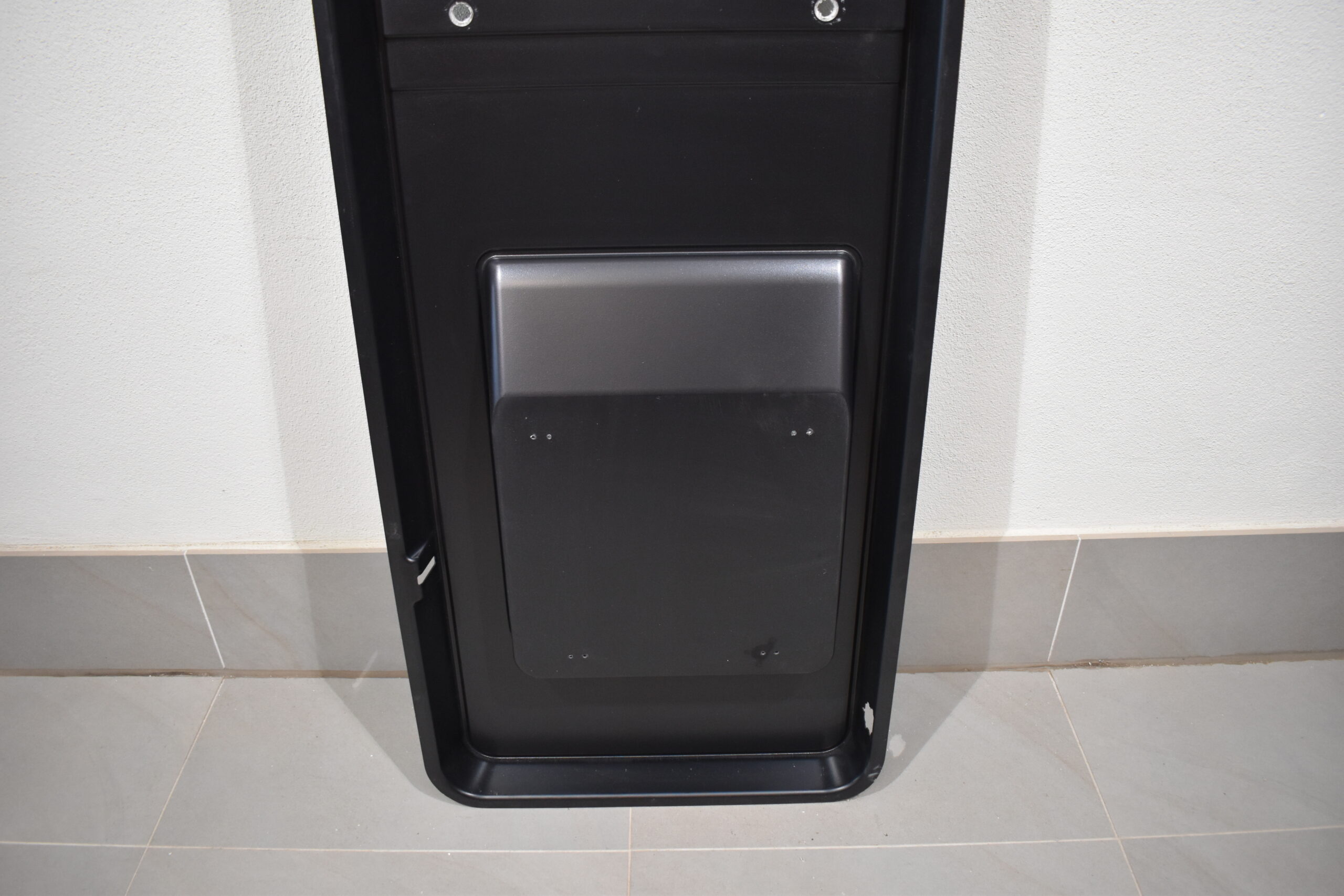 Niesmann und Bischoff Innenverkleidung für Aufbautür – Bild 10