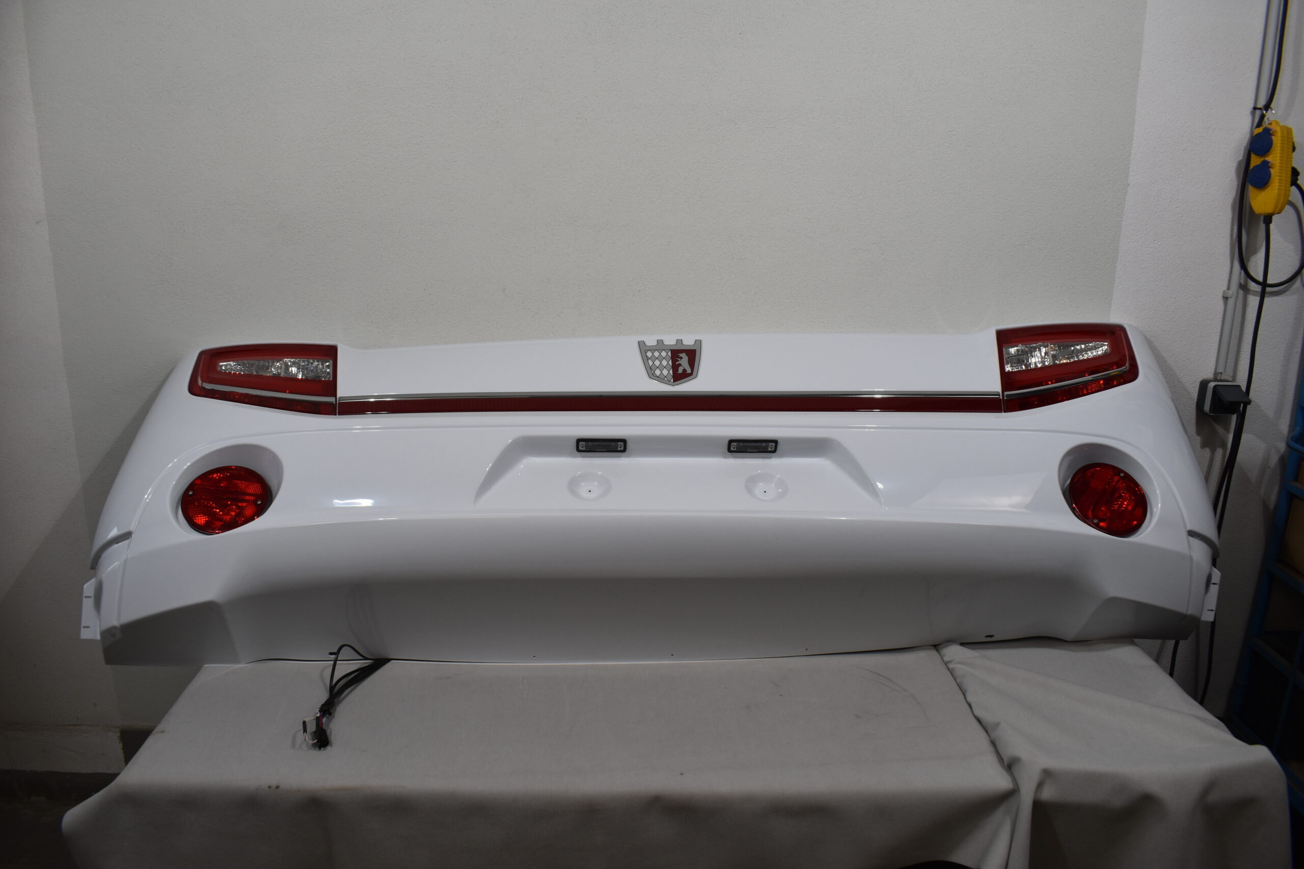 Heckleuchtenträger Tabbert Wohnwagen – Bild 2