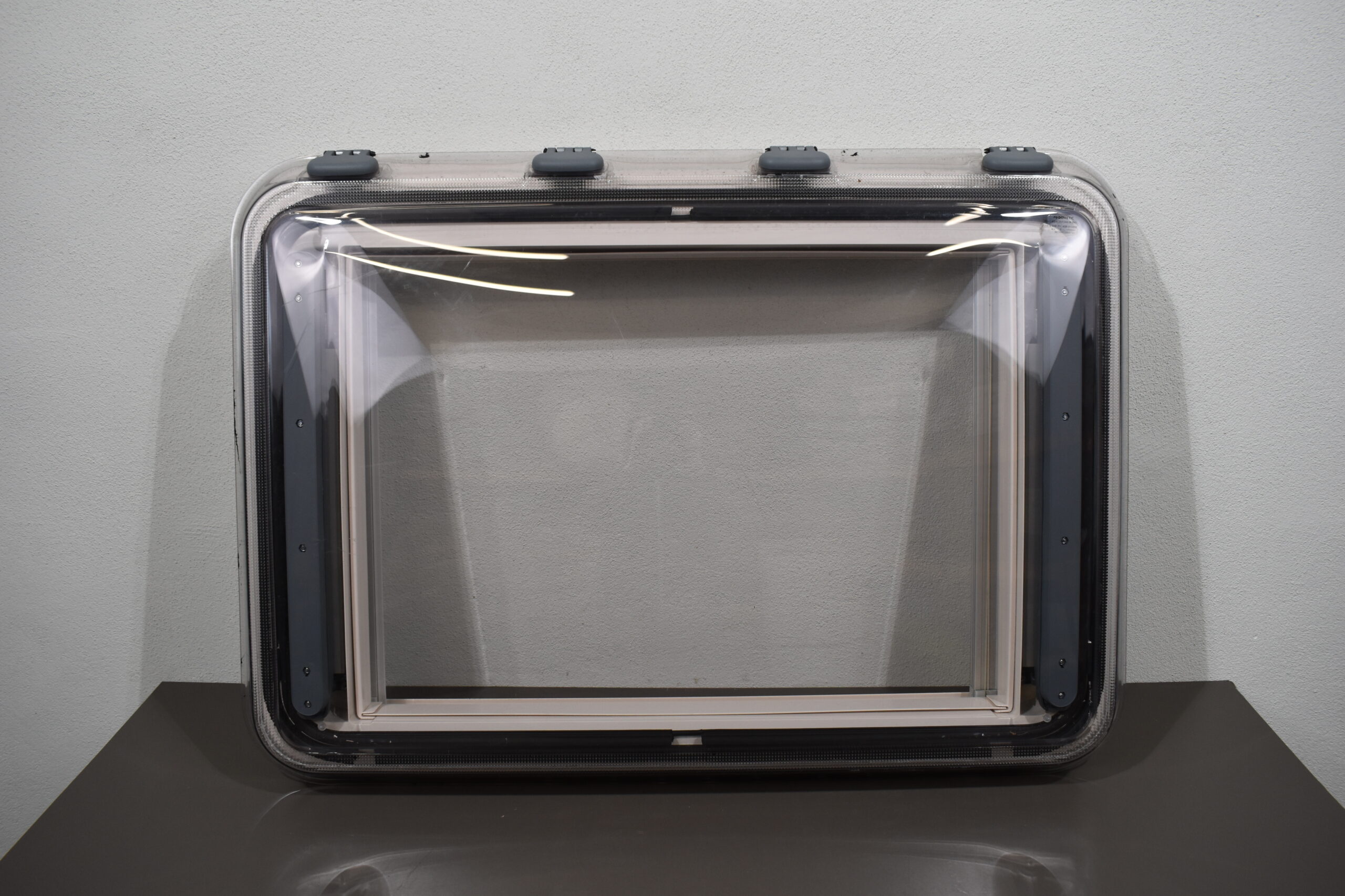 Dometic Heki 3 Dachhaube; 1050x742mm – Bild 2