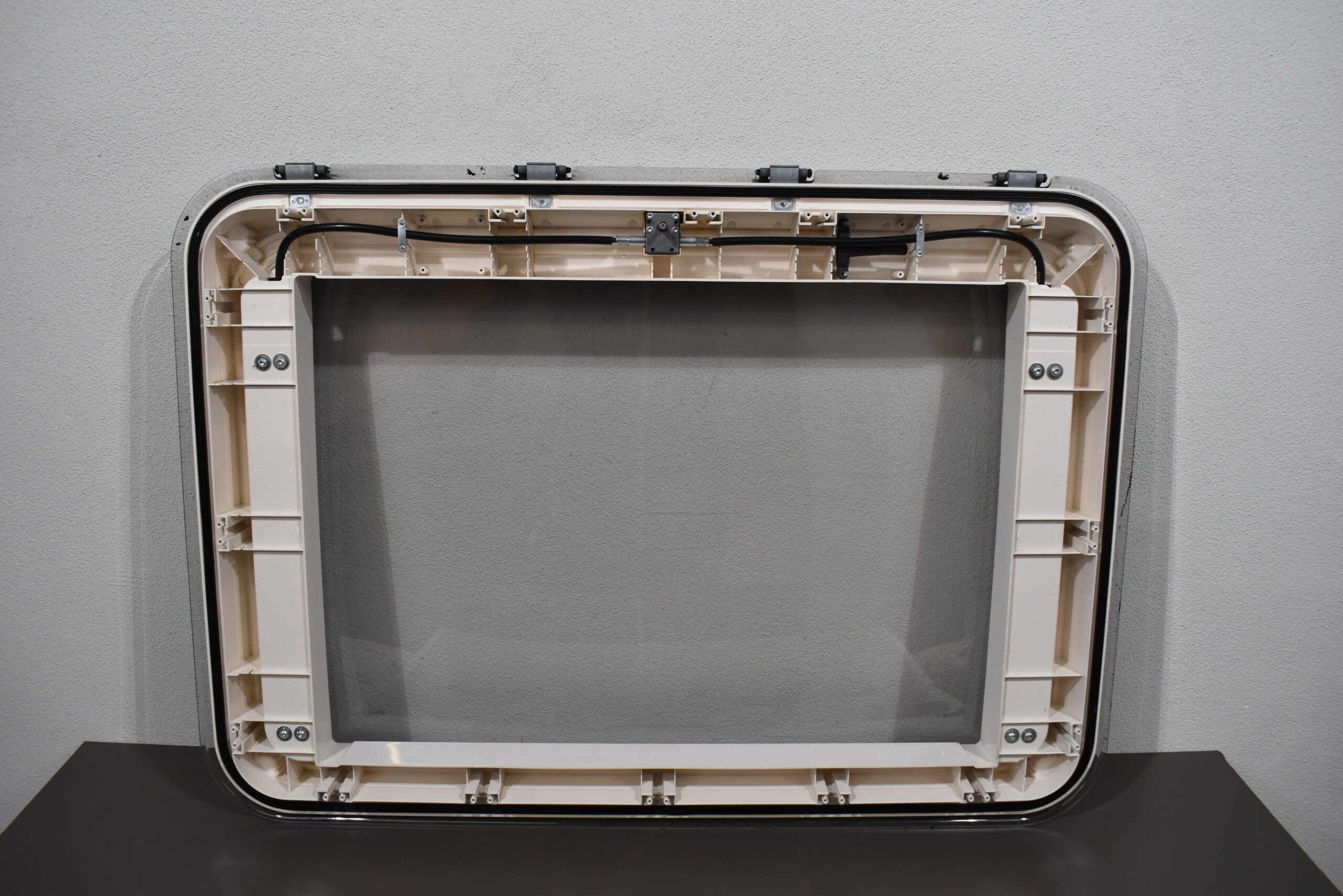 Dometic Heki 3 Dachhaube; 1050x742mm – Bild 9