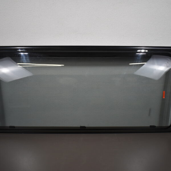 Alternative view of Polyplastic Ausstellscheibe gebogen; 1525x687mm