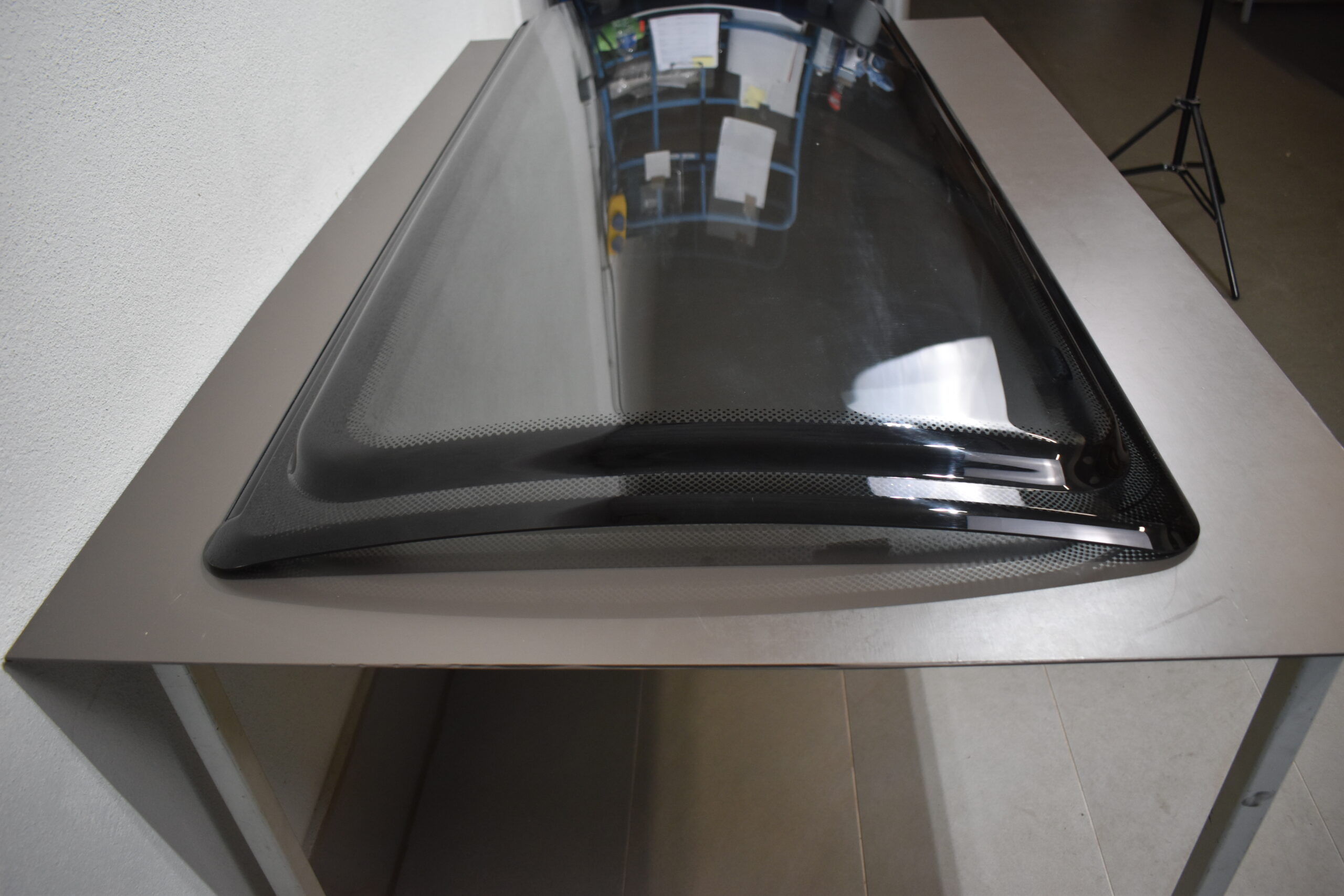 Polyplastic Ausstellscheibe gebogen; 1525x687mm – Bild 7