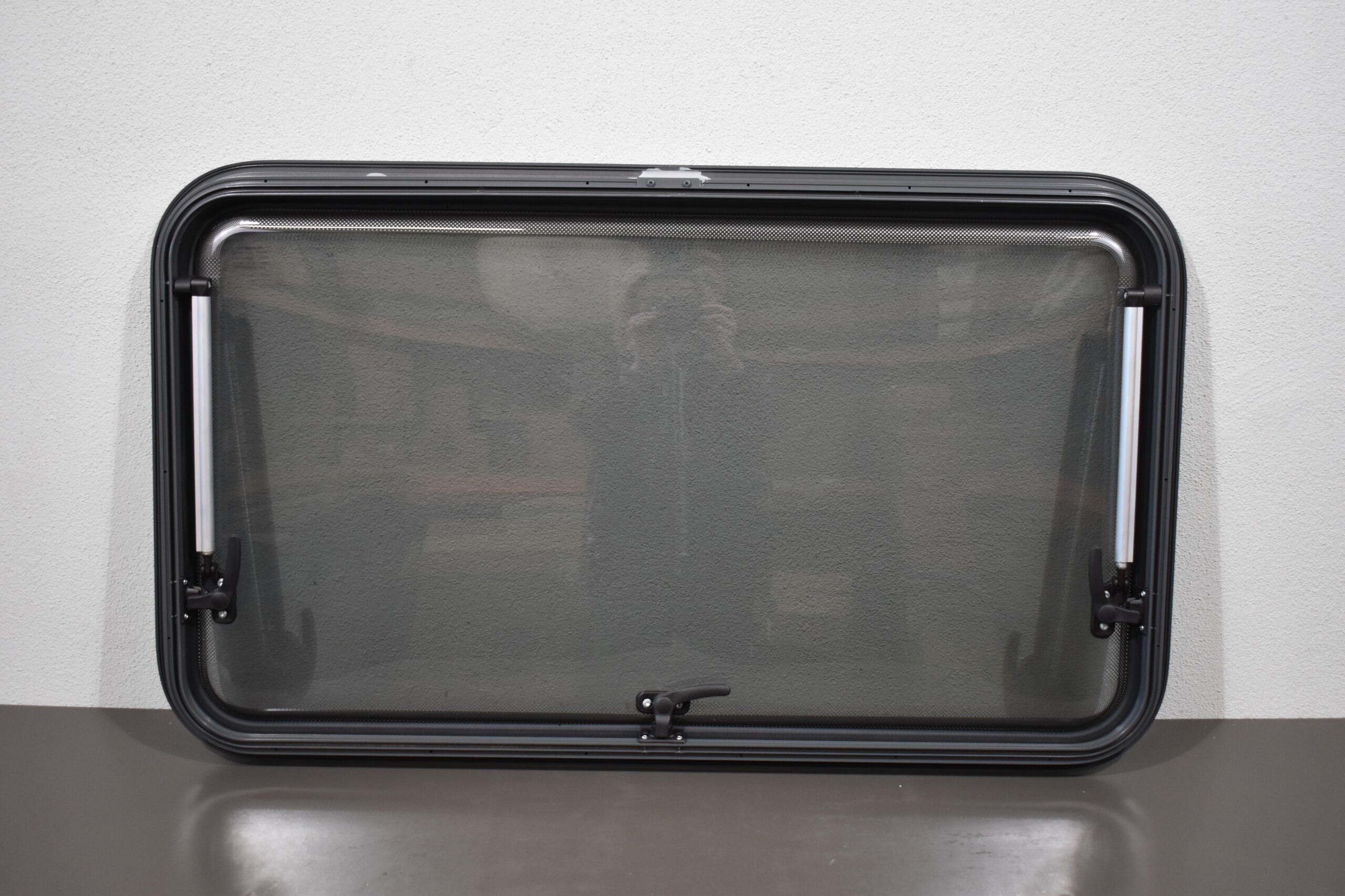 Dometic S7 P Ausstellfenster; 900x520mm; grau – Bild 6