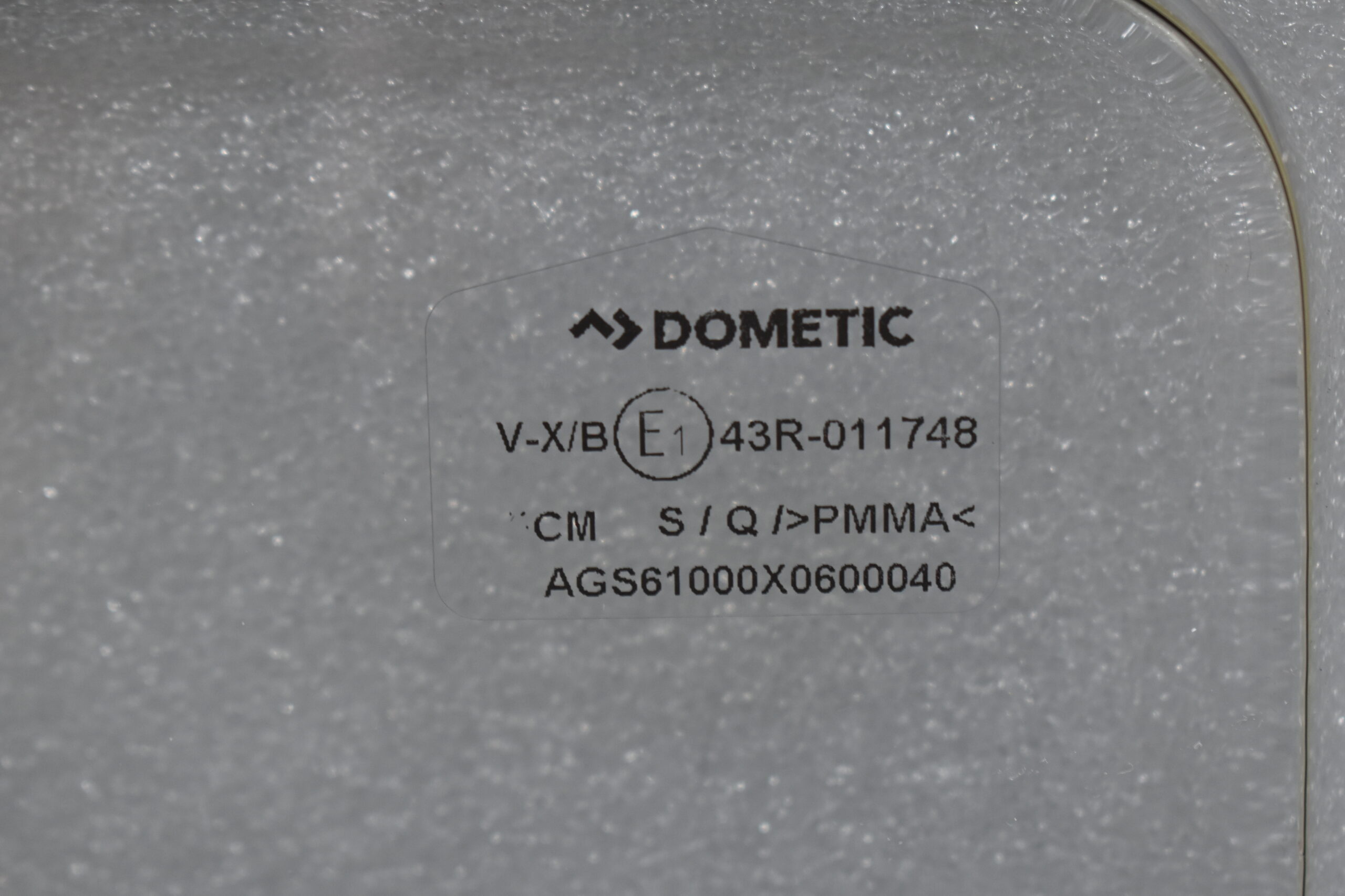 Dometic Ausstellscheibe; 1000x600mm – Bild 5