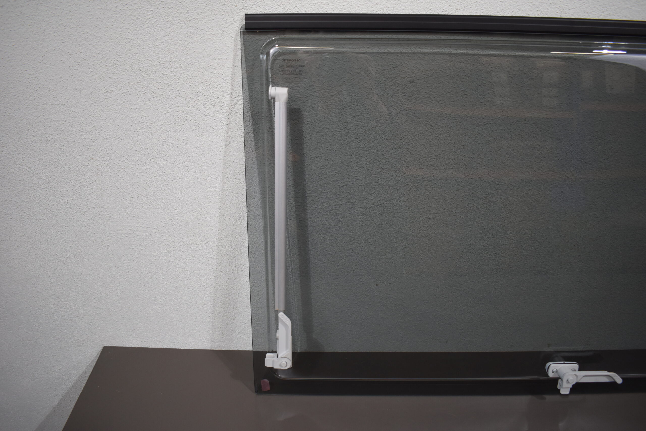 Dometic Ausstellscheibe; 1000x600mm – Bild 7