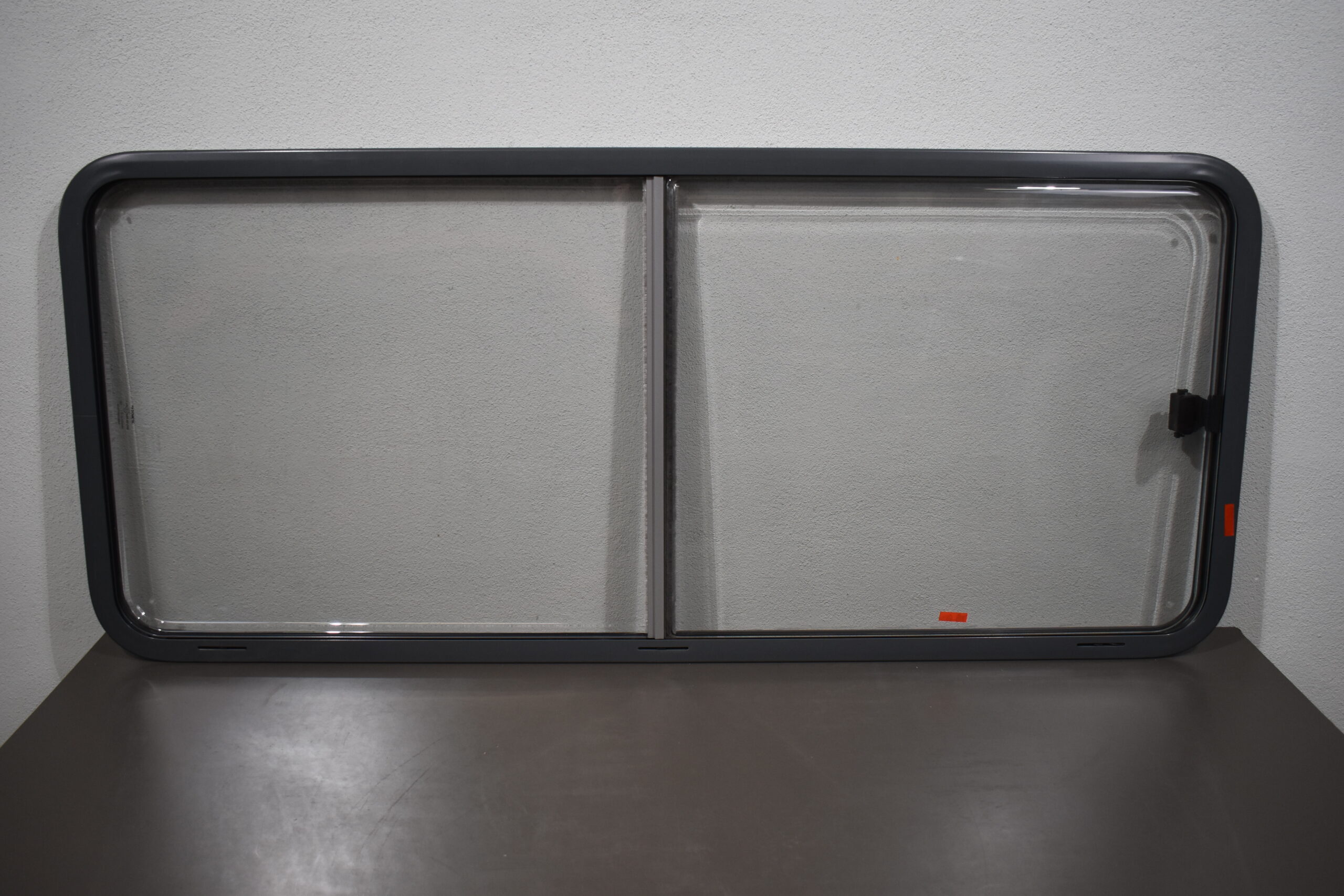 Dometic S7 Schiebefenster 1400x600mm; grau – Bild 2