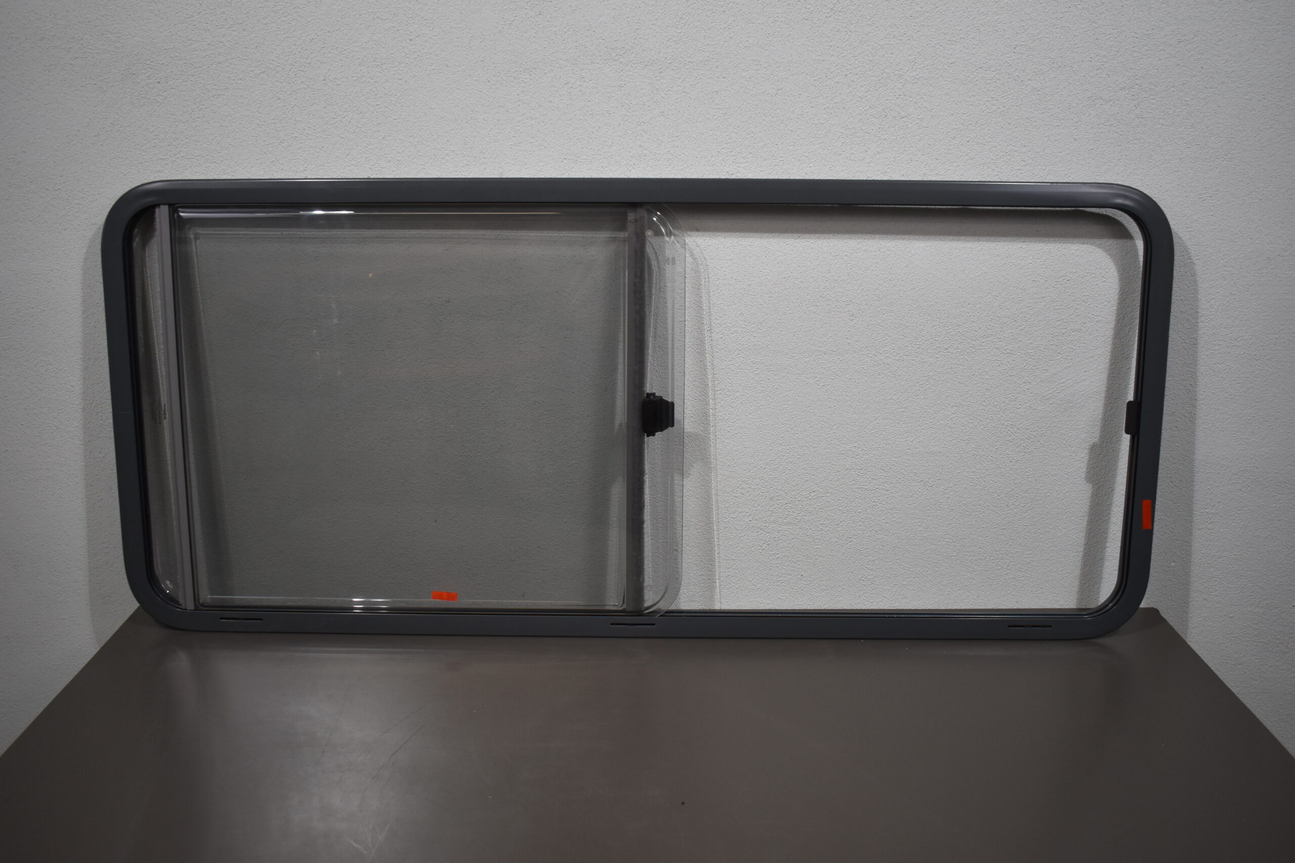 Dometic S7 Schiebefenster 1400x600mm; grau – Bild 3