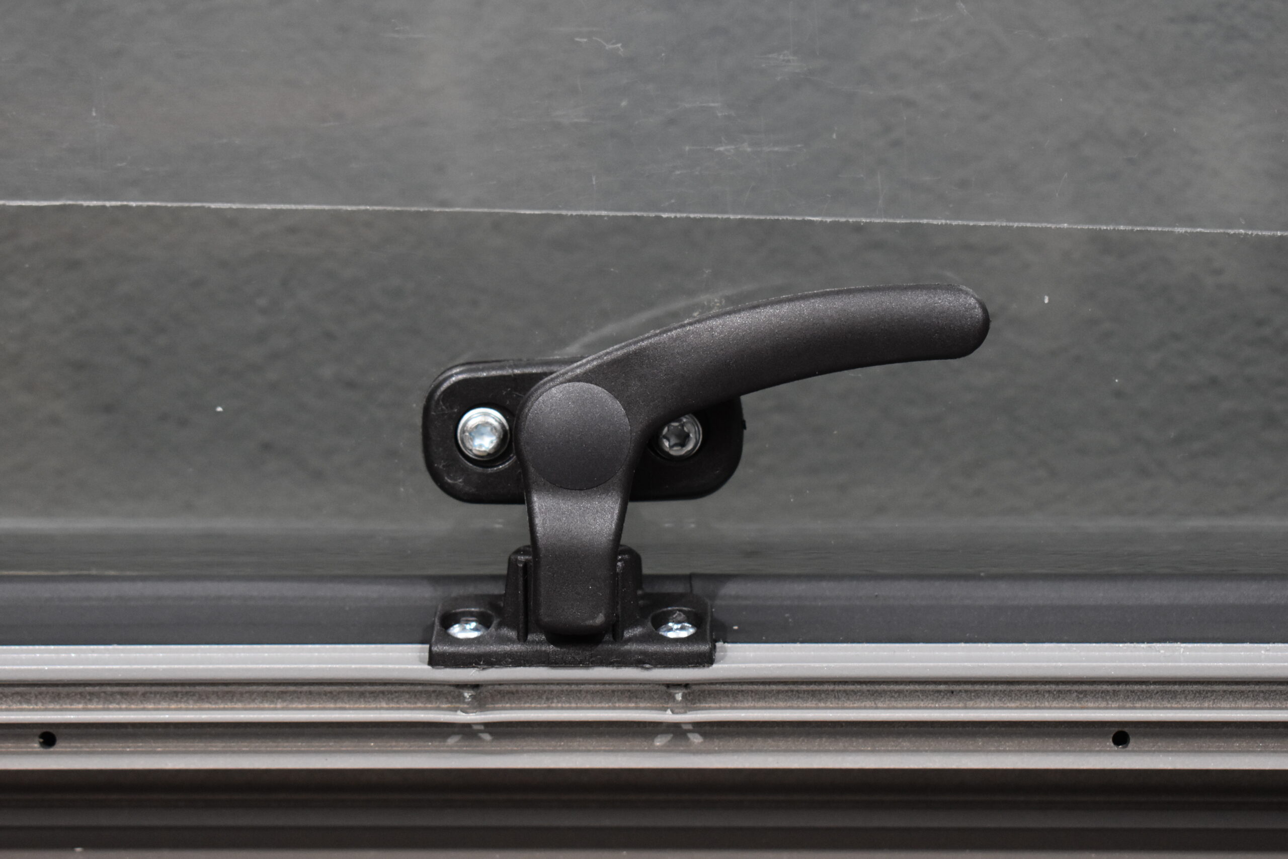 Dometic S7 Ausstellfenster 1000x600mm; grau – Bild 8